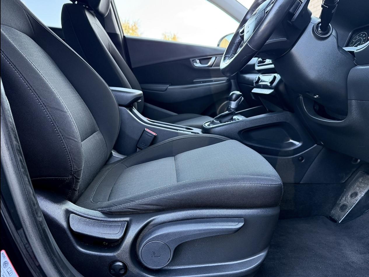 Hyundai KONA 1.6 h-GDi Premium SUV 5dr Petrol Hybrid DCT Euro 6 (s/s) (141 ps)