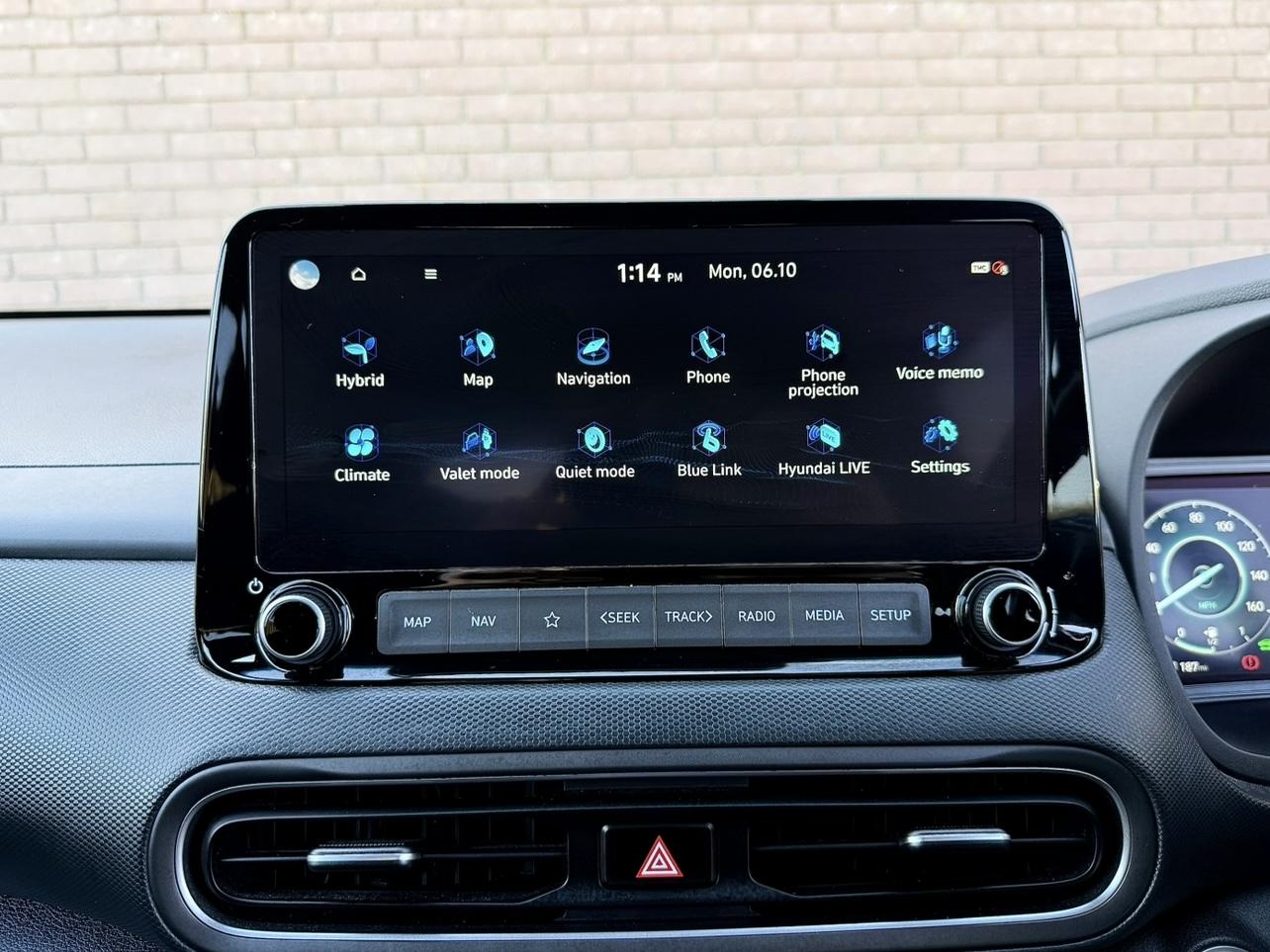 Hyundai KONA 1.6 h-GDi Premium SUV 5dr Petrol Hybrid DCT Euro 6 (s/s) (141 ps)