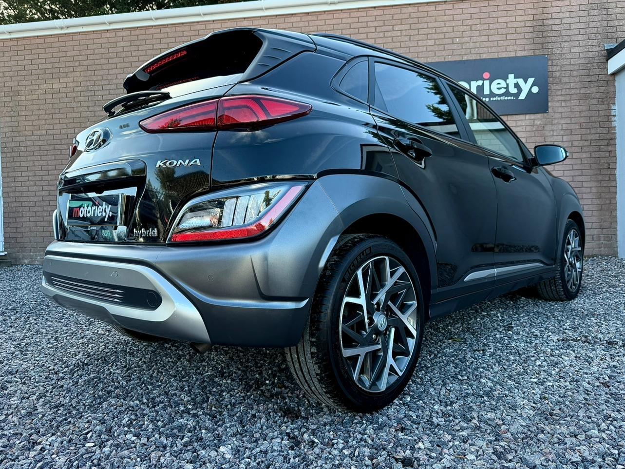 Hyundai KONA 1.6 h-GDi Premium SUV 5dr Petrol Hybrid DCT Euro 6 (s/s) (141 ps)