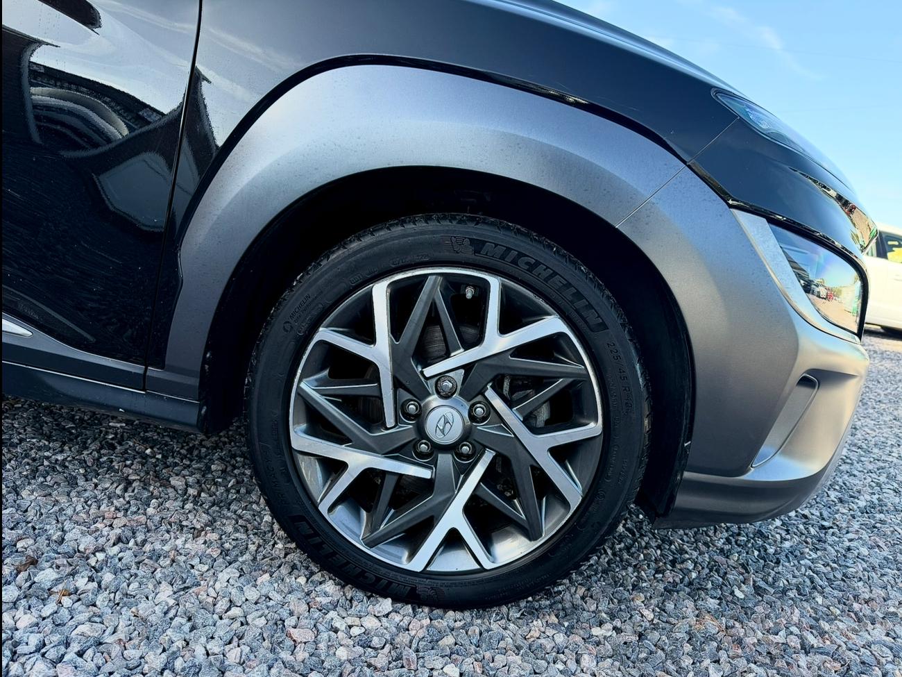 Hyundai KONA 1.6 h-GDi Premium SUV 5dr Petrol Hybrid DCT Euro 6 (s/s) (141 ps)