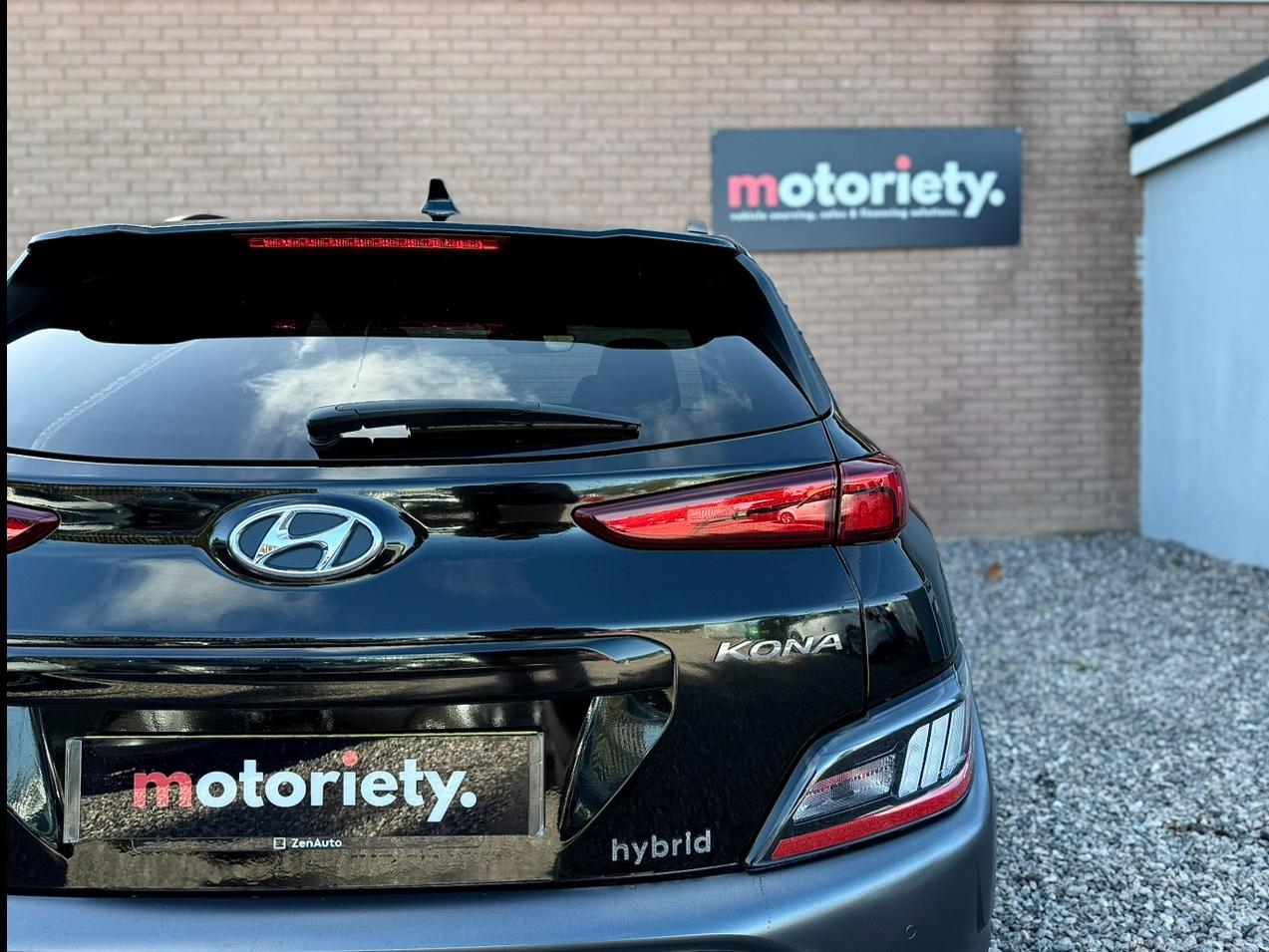 Hyundai KONA 1.6 h-GDi Premium SUV 5dr Petrol Hybrid DCT Euro 6 (s/s) (141 ps)