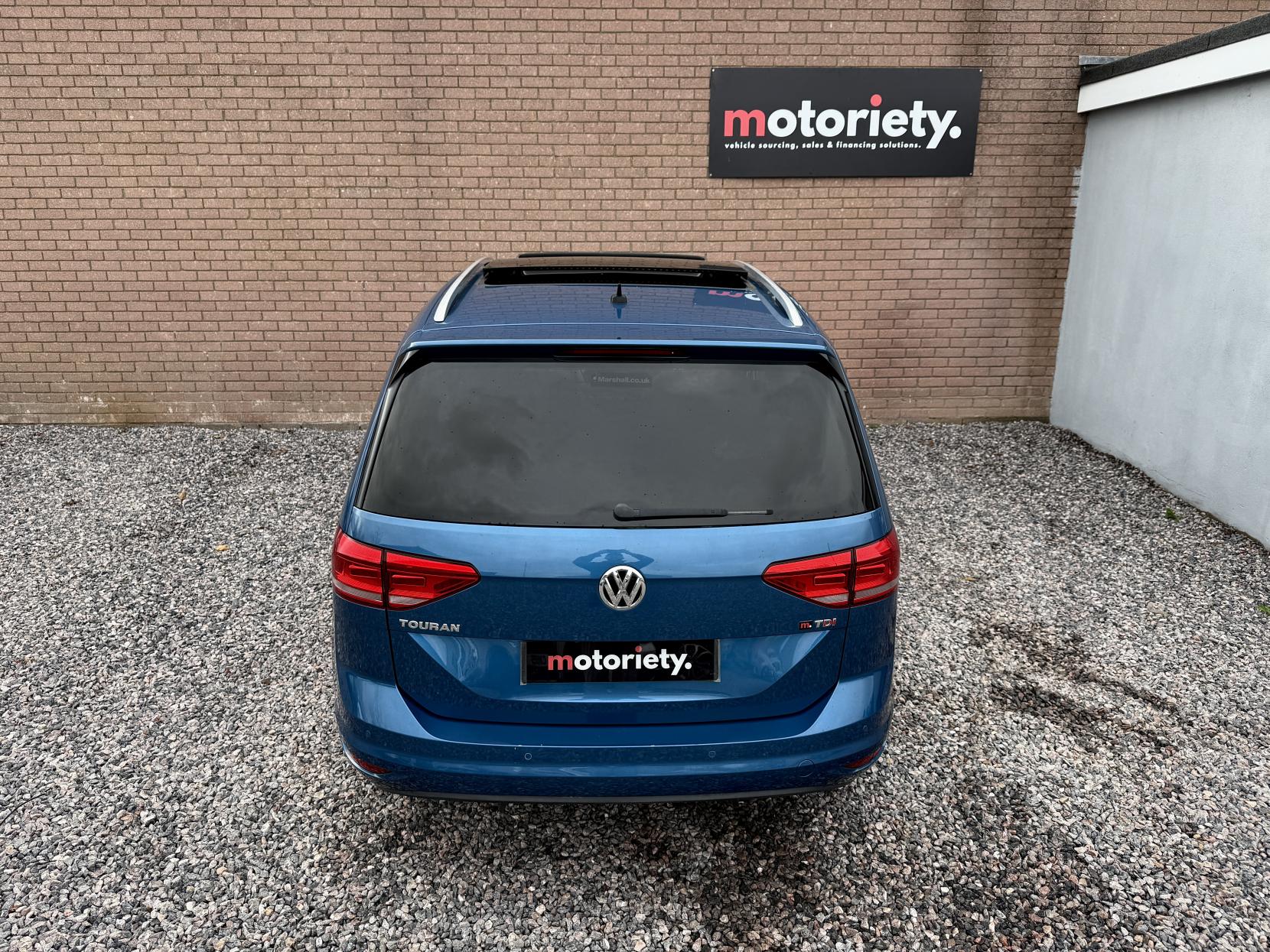 Volkswagen Touran 1.6 TDI BlueMotion Tech SE Family MPV 5dr Diesel DSG Euro 6 (s/s) (115 ps)