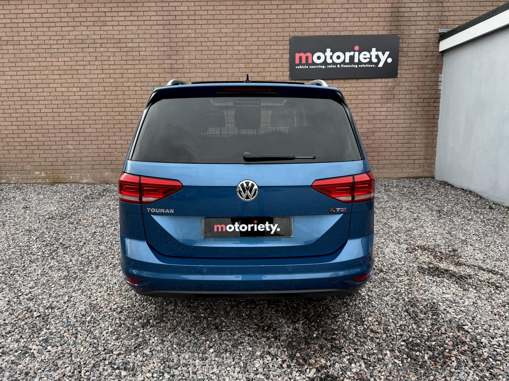 Volkswagen Touran 1.6 TDI BlueMotion Tech SE Family MPV 5dr Diesel DSG Euro 6 (s/s) (115 ps)