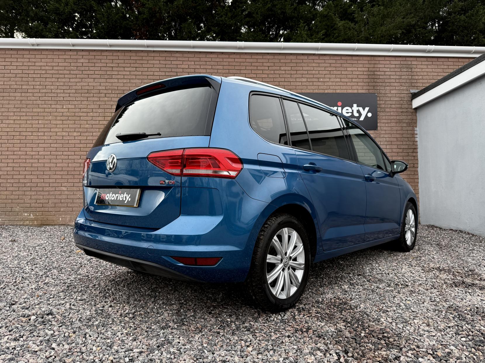 Volkswagen Touran 1.6 TDI BlueMotion Tech SE Family MPV 5dr Diesel DSG Euro 6 (s/s) (115 ps)