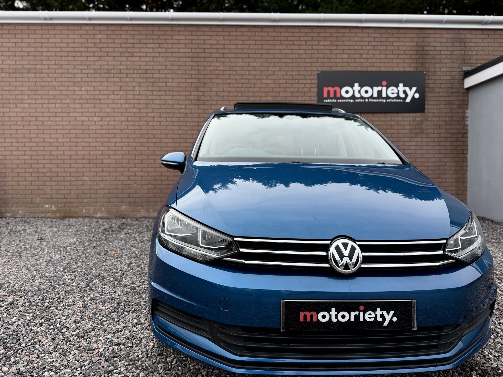 Volkswagen Touran 1.6 TDI BlueMotion Tech SE Family MPV 5dr Diesel DSG Euro 6 (s/s) (115 ps)