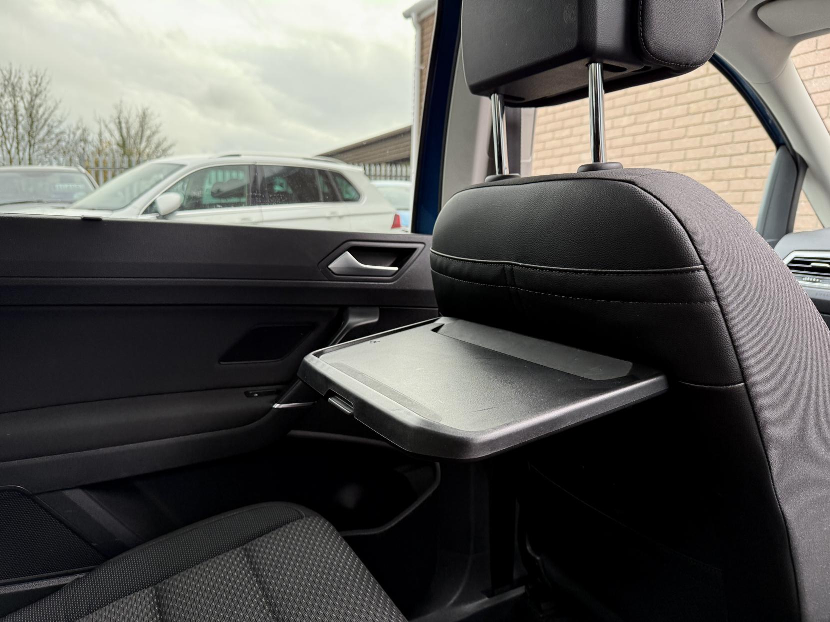 Volkswagen Touran 1.6 TDI BlueMotion Tech SE Family MPV 5dr Diesel DSG Euro 6 (s/s) (115 ps)