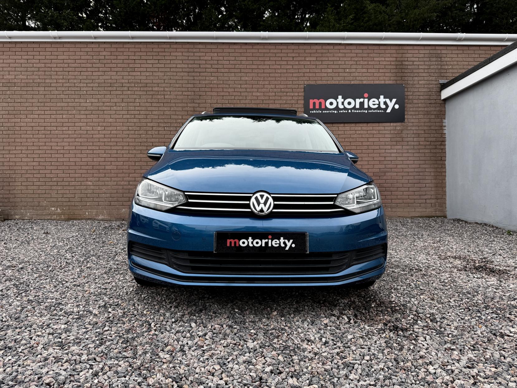 Volkswagen Touran 1.6 TDI BlueMotion Tech SE Family MPV 5dr Diesel DSG Euro 6 (s/s) (115 ps)