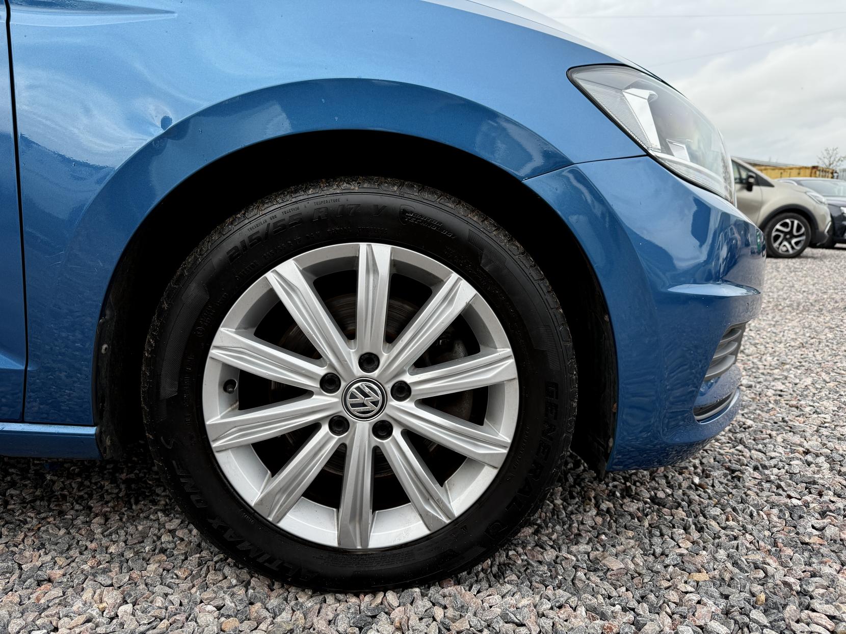 Volkswagen Touran 1.6 TDI BlueMotion Tech SE Family MPV 5dr Diesel DSG Euro 6 (s/s) (115 ps)