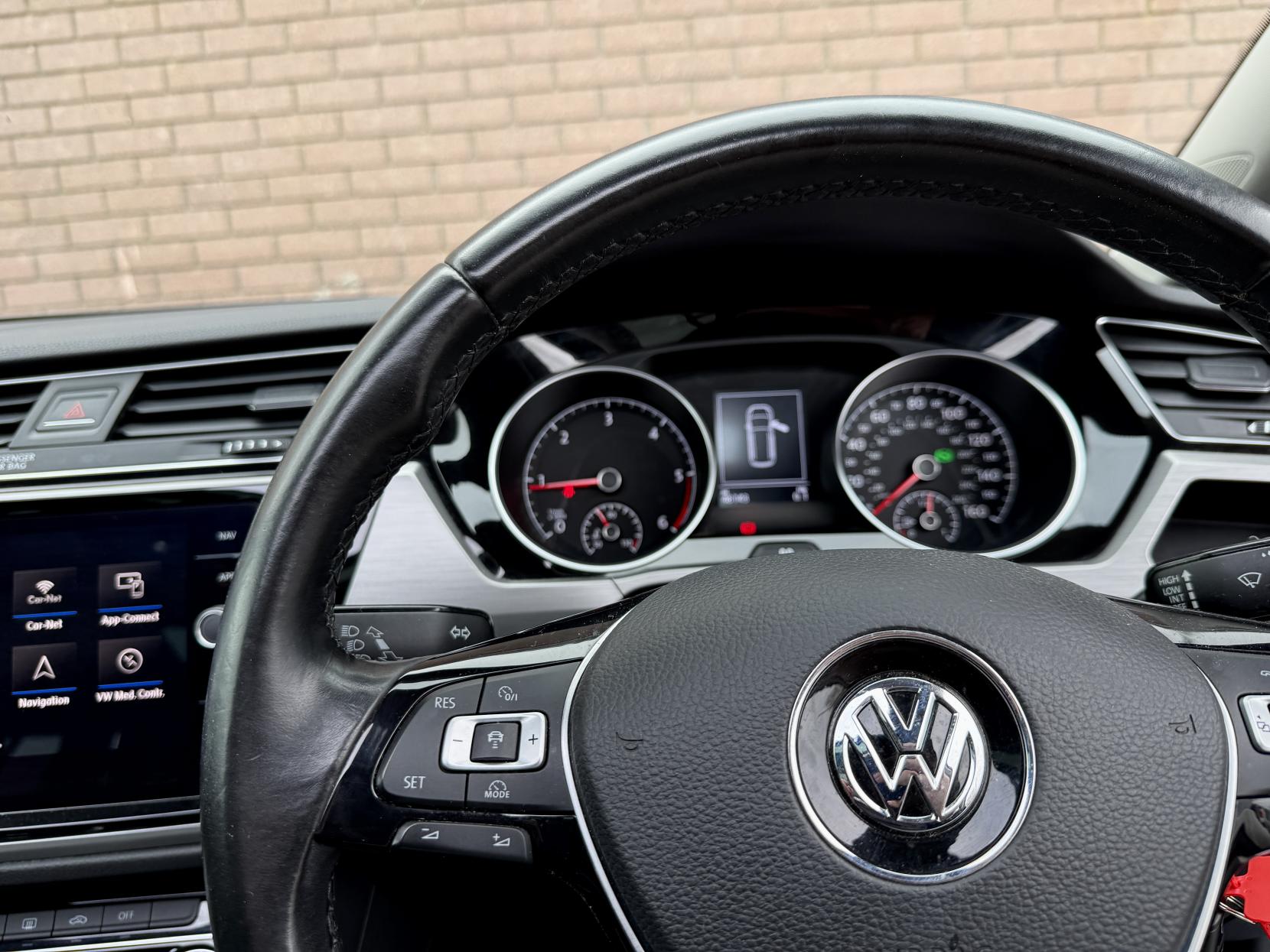 Volkswagen Touran 1.6 TDI BlueMotion Tech SE Family MPV 5dr Diesel DSG Euro 6 (s/s) (115 ps)