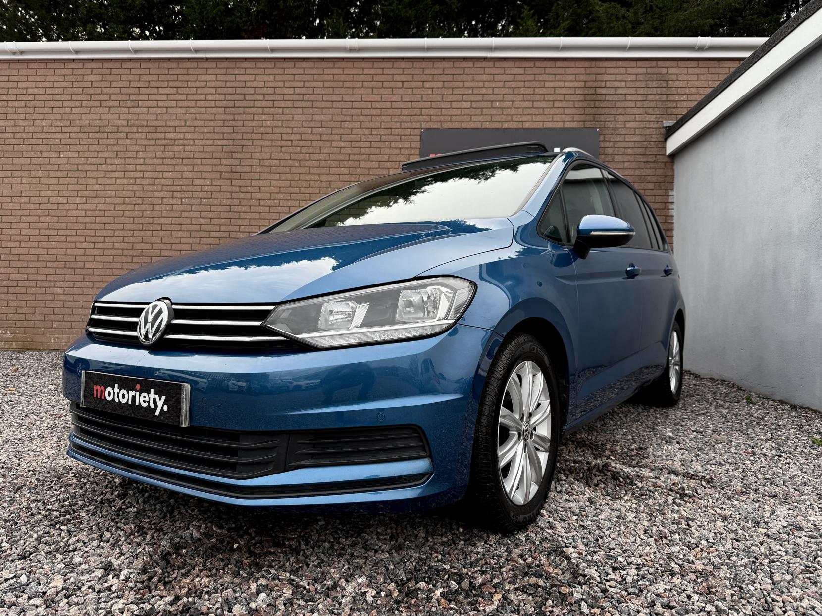 Volkswagen Touran 1.6 TDI BlueMotion Tech SE Family MPV 5dr Diesel DSG Euro 6 (s/s) (115 ps)