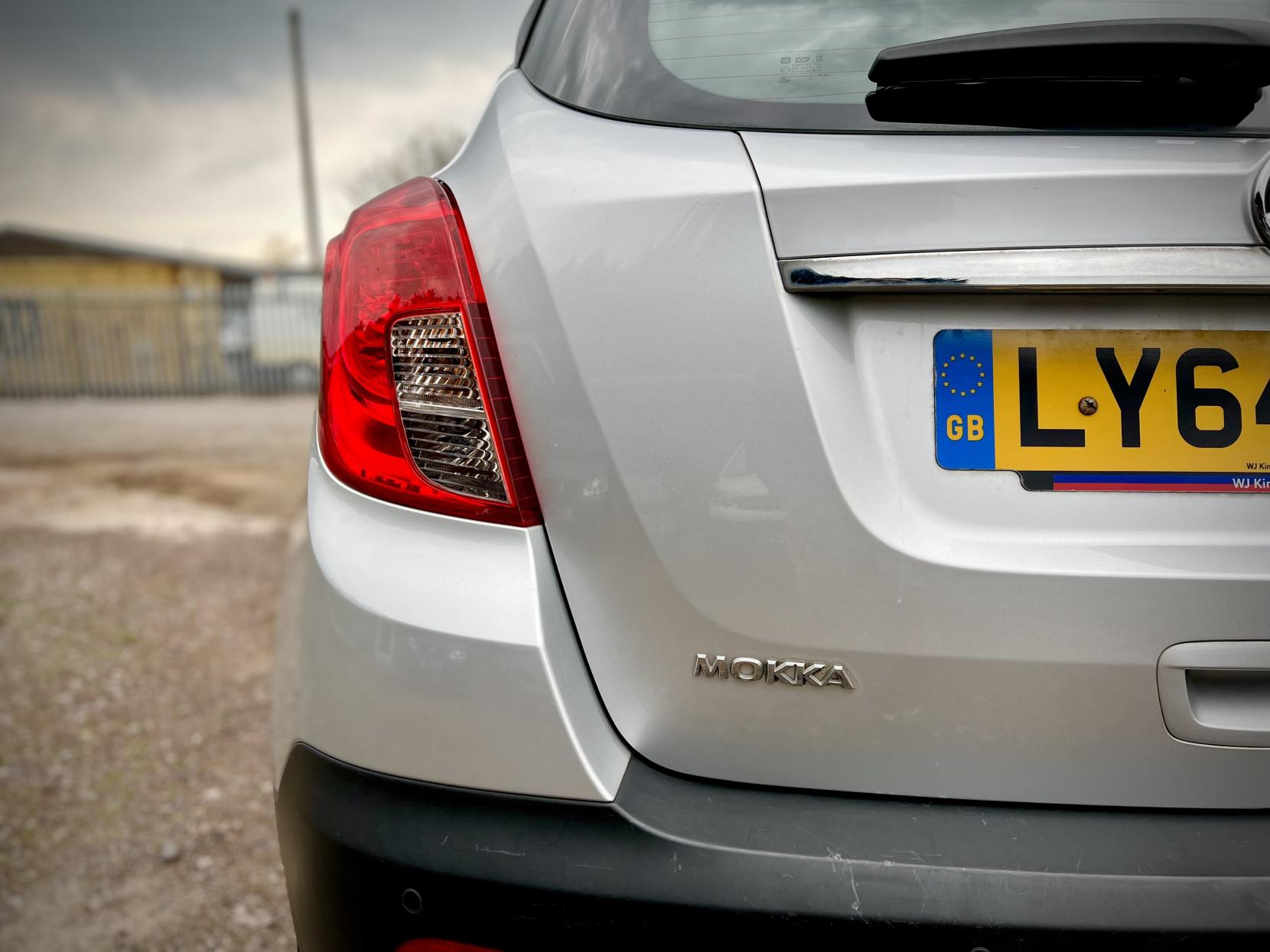 Vauxhall Mokka 1.6 Exclusiv SUV 5dr Petrol Manual 2WD Euro 5 (s/s) (115 ps)
