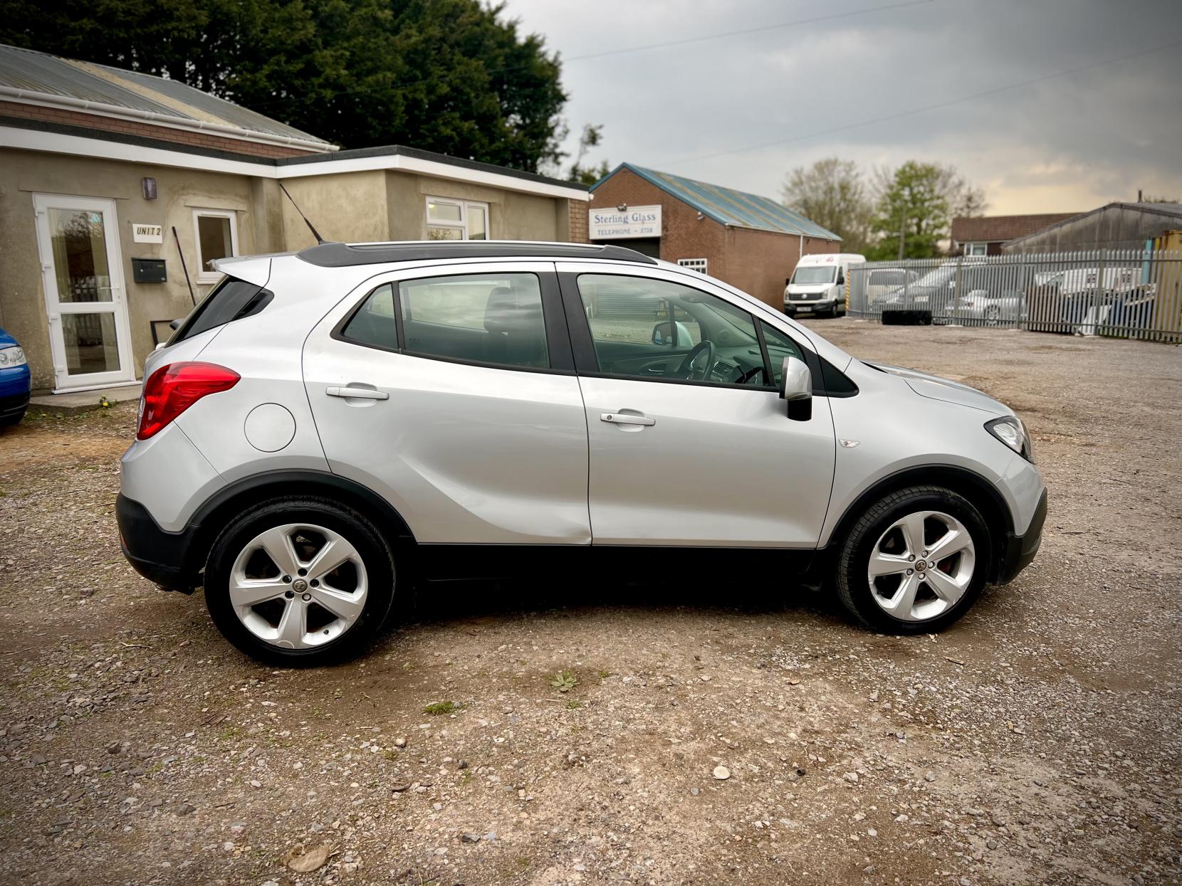 Vauxhall Mokka 1.6 Exclusiv SUV 5dr Petrol Manual 2WD Euro 5 (s/s) (115 ps)