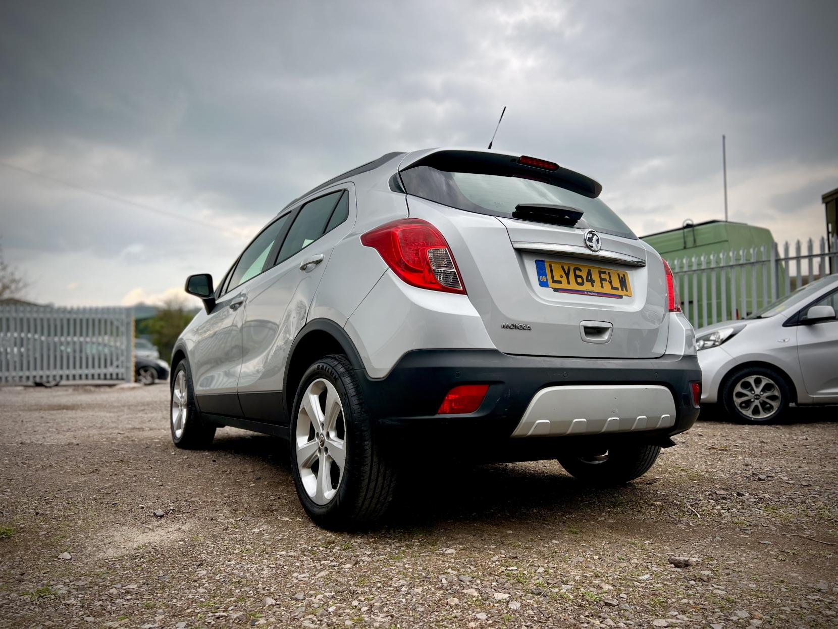 Vauxhall Mokka 1.6 Exclusiv SUV 5dr Petrol Manual 2WD Euro 5 (s/s) (115 ps)