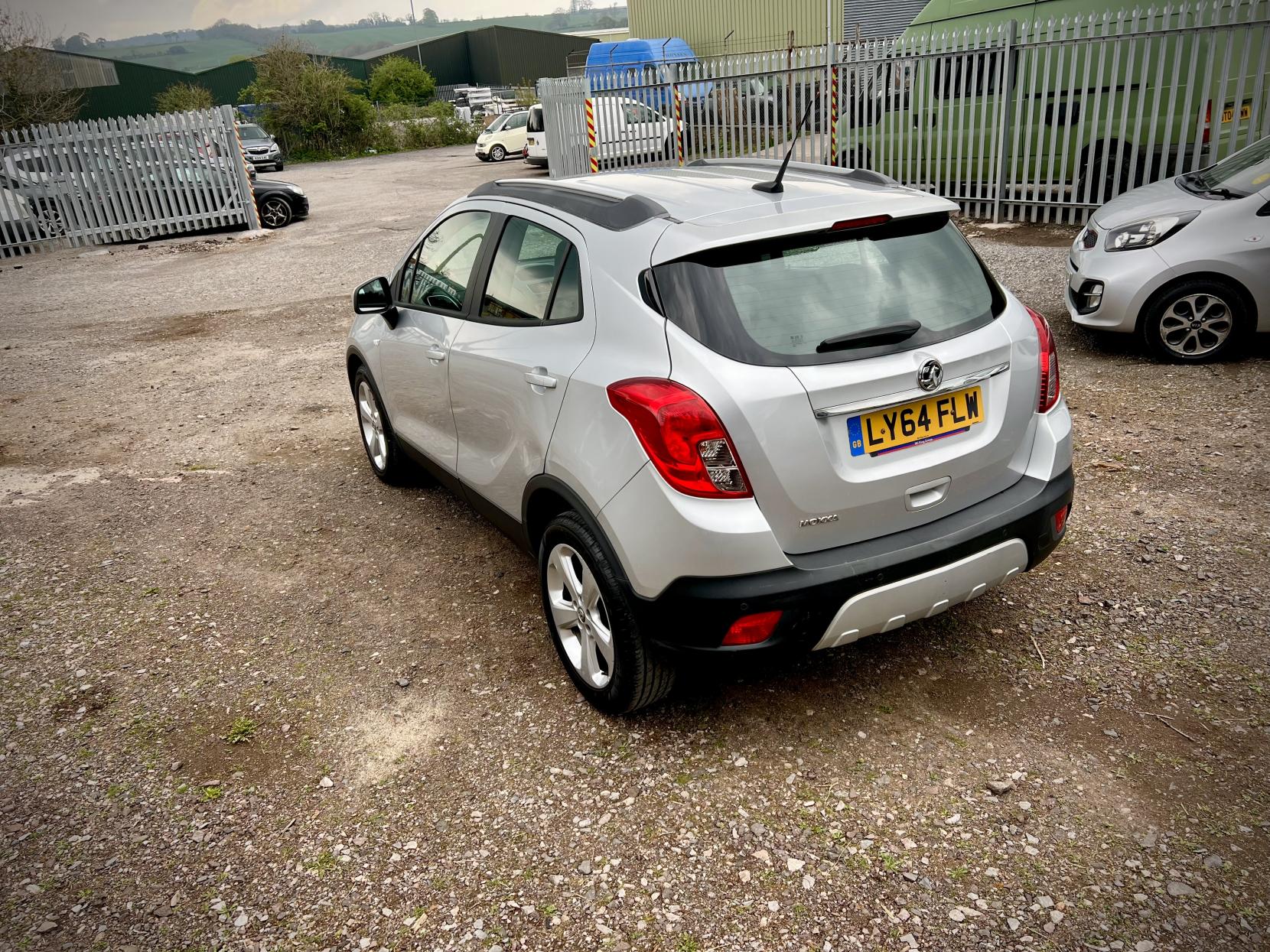 Vauxhall Mokka 1.6 Exclusiv SUV 5dr Petrol Manual 2WD Euro 5 (s/s) (115 ps)