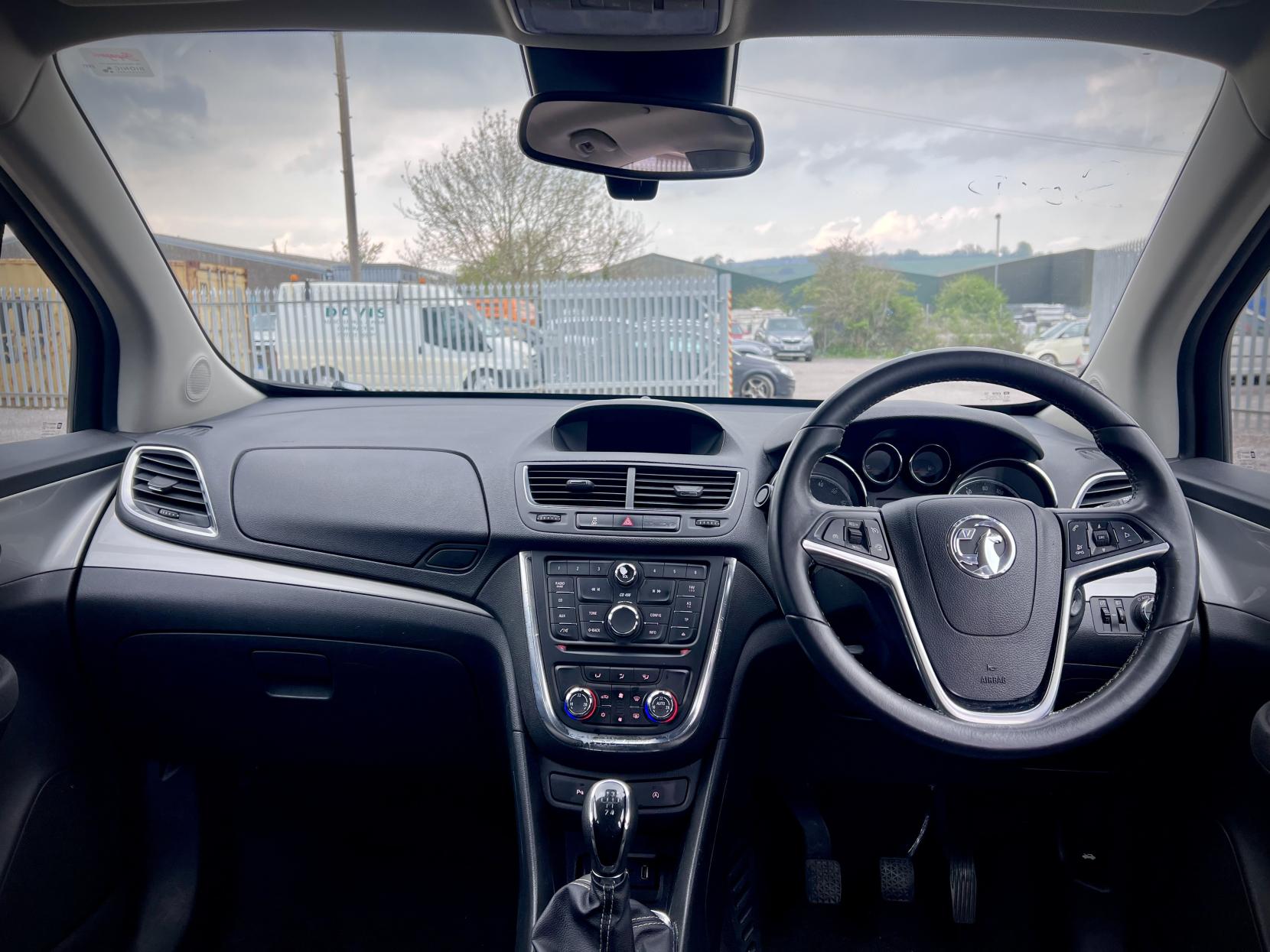 Vauxhall Mokka 1.6 Exclusiv SUV 5dr Petrol Manual 2WD Euro 5 (s/s) (115 ps)