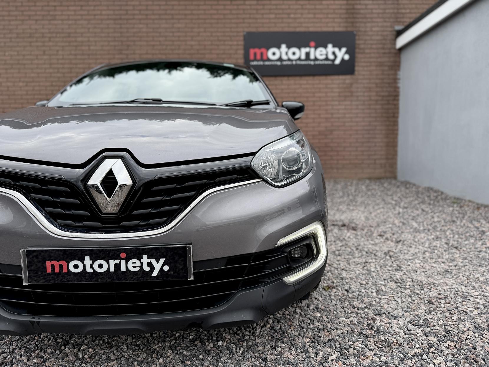 Renault Captur 1.2 TCe ENERGY Dynamique Nav SUV 5dr Petrol EDC Euro 6 (s/s) (120 ps)