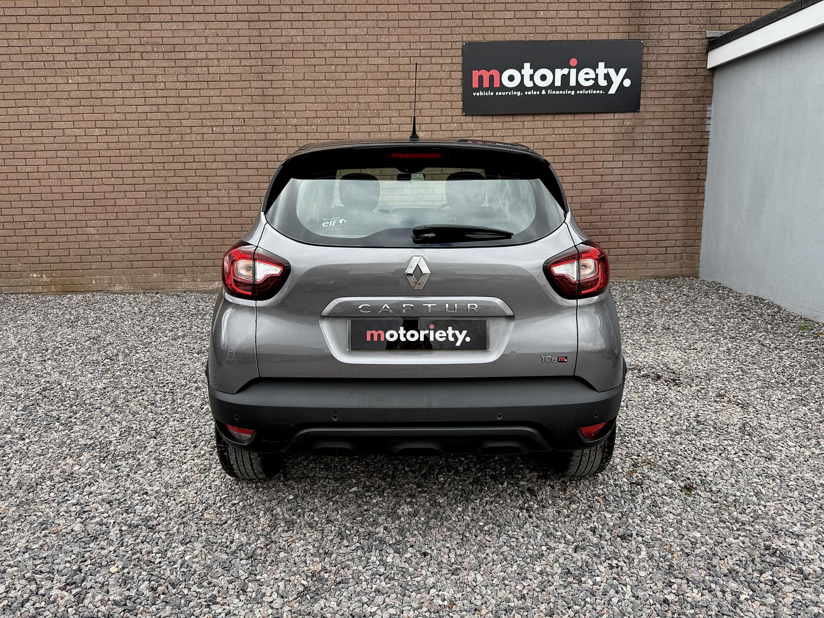 Renault Captur 1.2 TCe ENERGY Dynamique Nav SUV 5dr Petrol EDC Euro 6 (s/s) (120 ps)