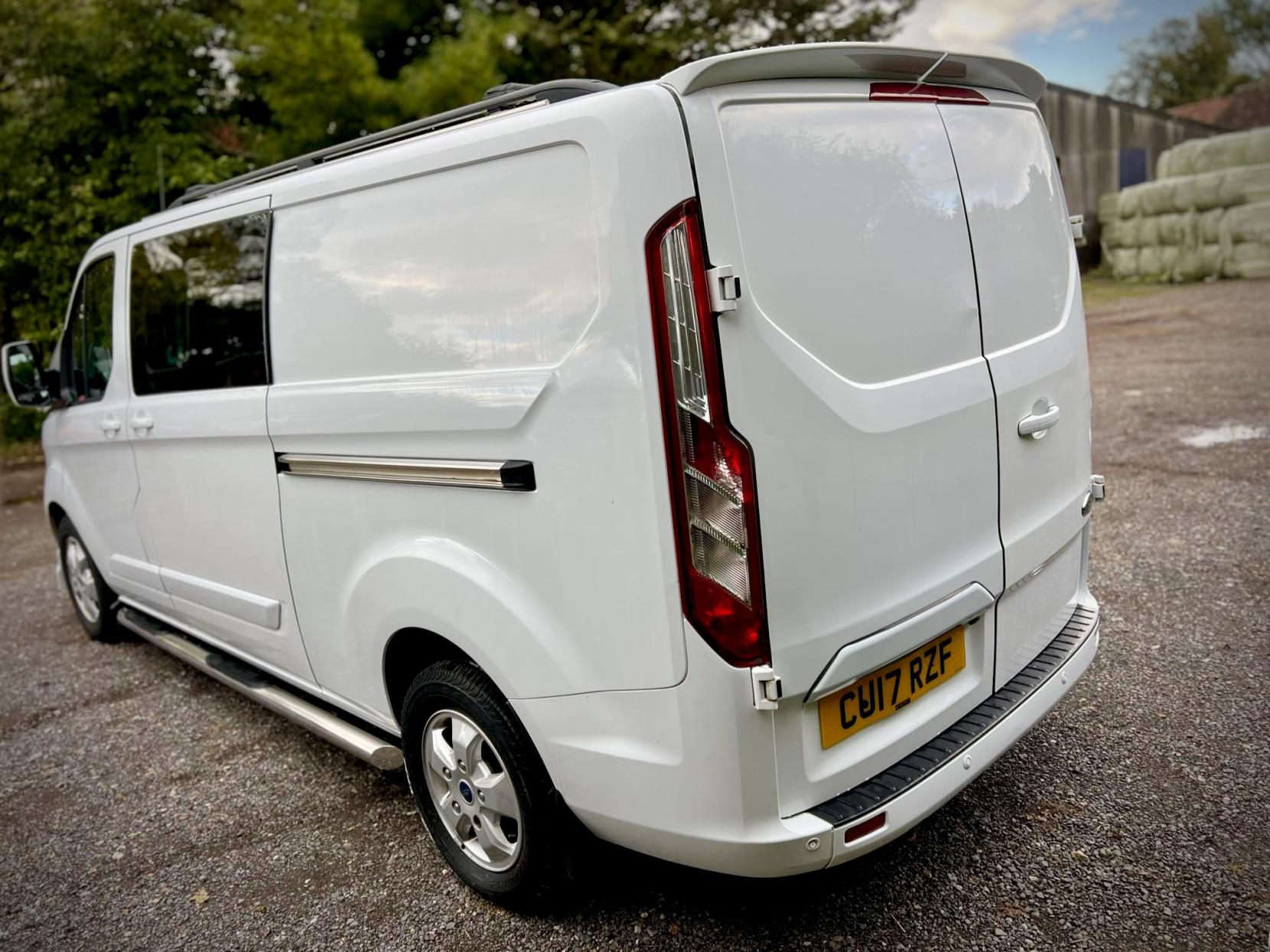 Ford Transit Custom 2.0 TDCi 310 Limited Combi Van 6dr Diesel Manual L2 H1 (165 g/km, 128 bhp)