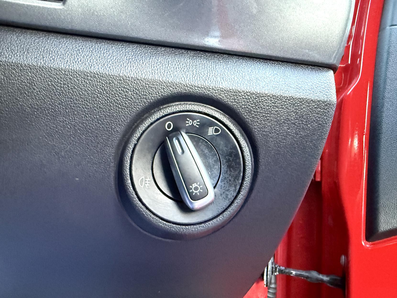 SEAT Mii 1.0 12v I TECH Hatchback 5dr Petrol Manual Euro 6 (60 ps)