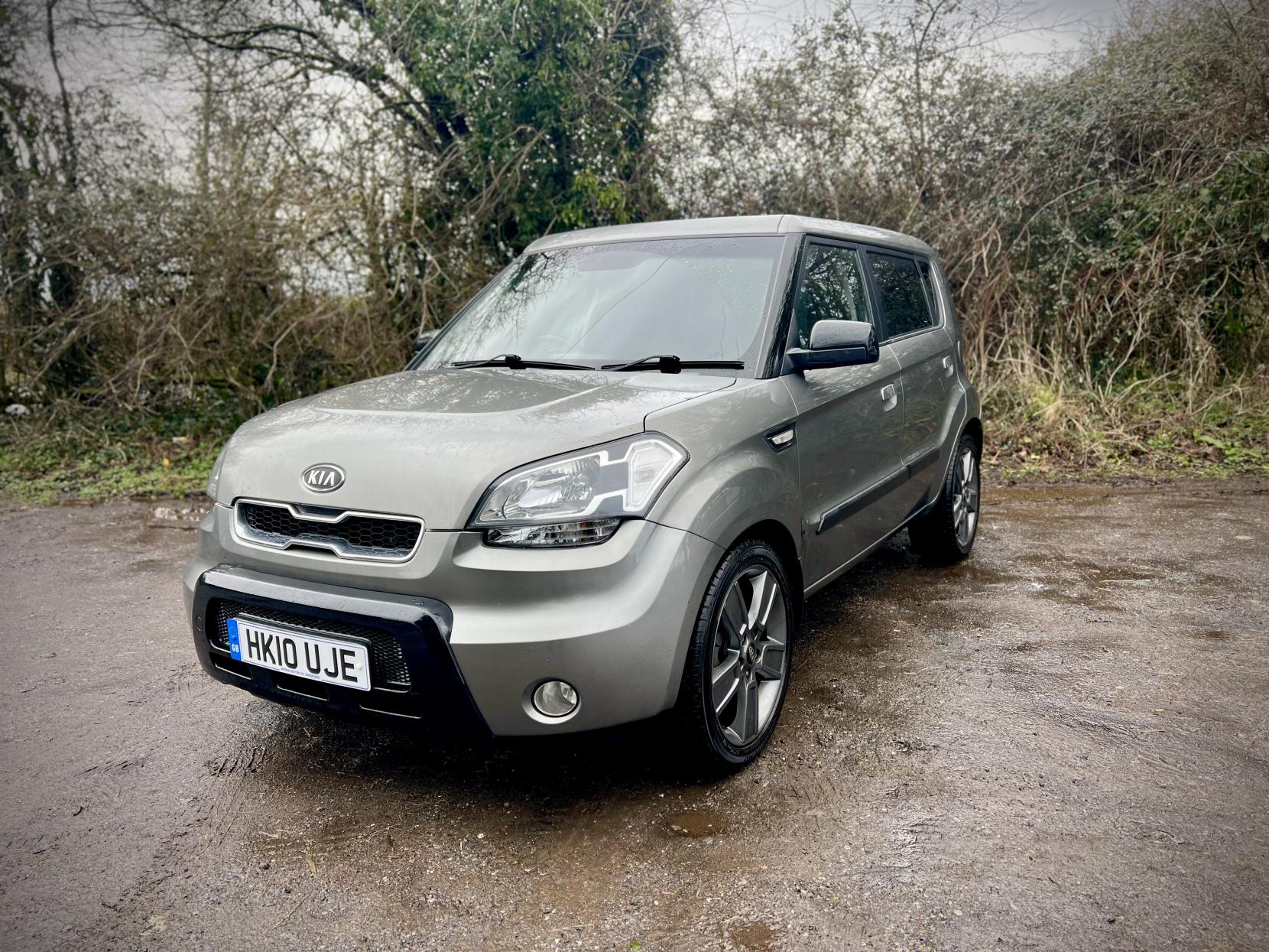 Kia Soul 1.6 CRDi Tempest SUV 5dr Diesel Auto Euro 4 (126 bhp)