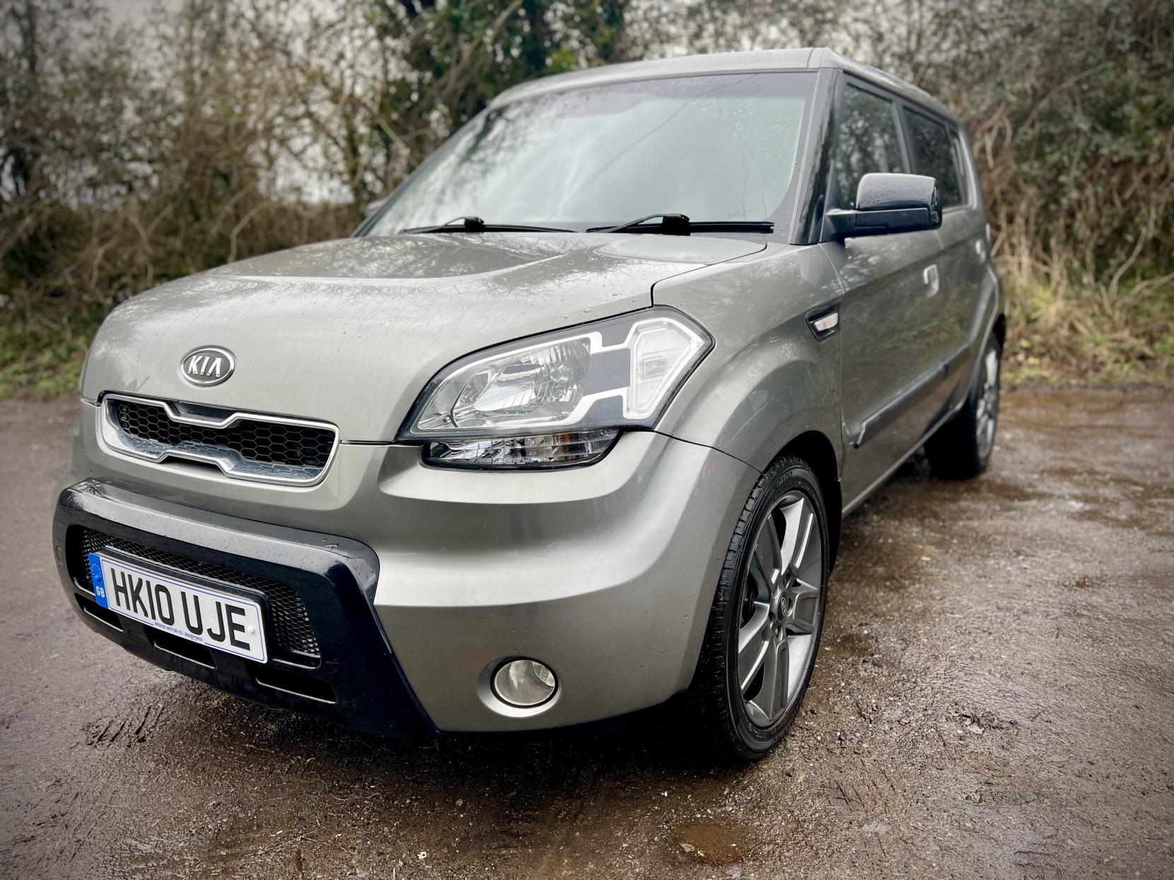 Kia Soul 1.6 CRDi Tempest SUV 5dr Diesel Auto Euro 4 (126 bhp)