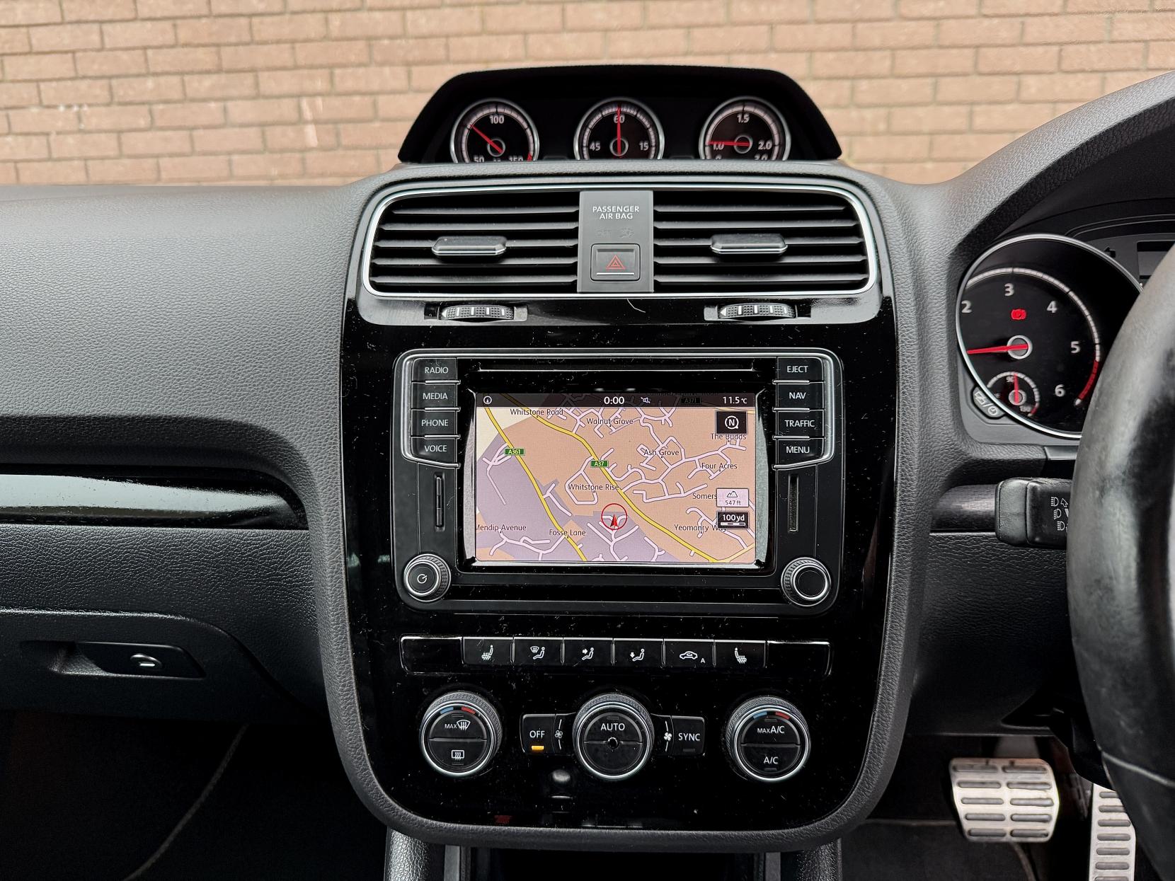 Volkswagen Scirocco 2.0 TDI BlueMotion Tech R-Line Hatchback 3dr Diesel DSG Euro 6 (s/s) (150 ps)