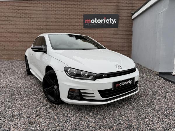 Volkswagen Scirocco 2.0 TDI BlueMotion Tech R-Line Hatchback 3dr Diesel DSG Euro 6 (s/s) (150 ps)