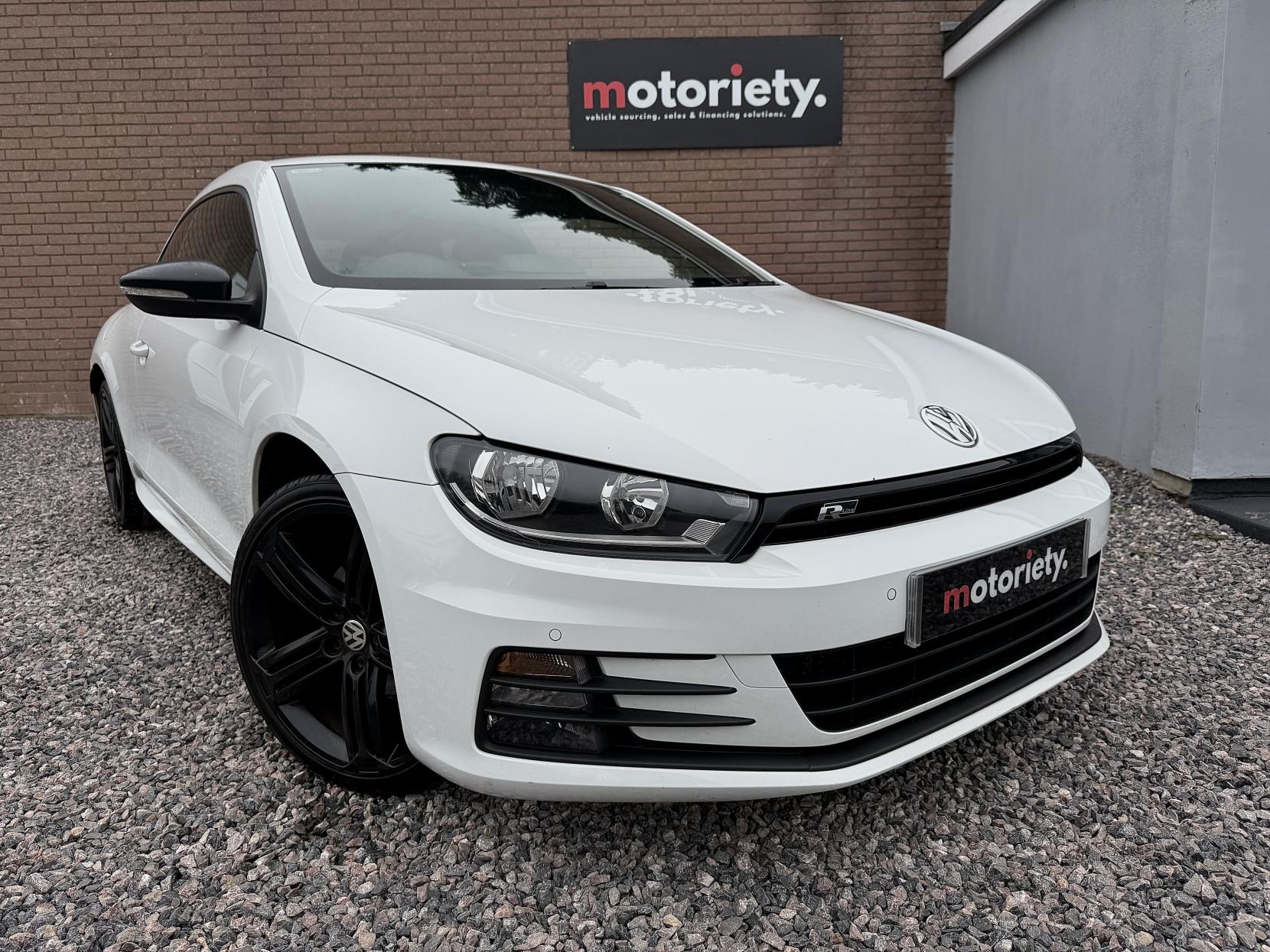 Volkswagen Scirocco 2.0 TDI BlueMotion Tech R-Line Hatchback 3dr Diesel DSG Euro 6 (s/s) (150 ps)
