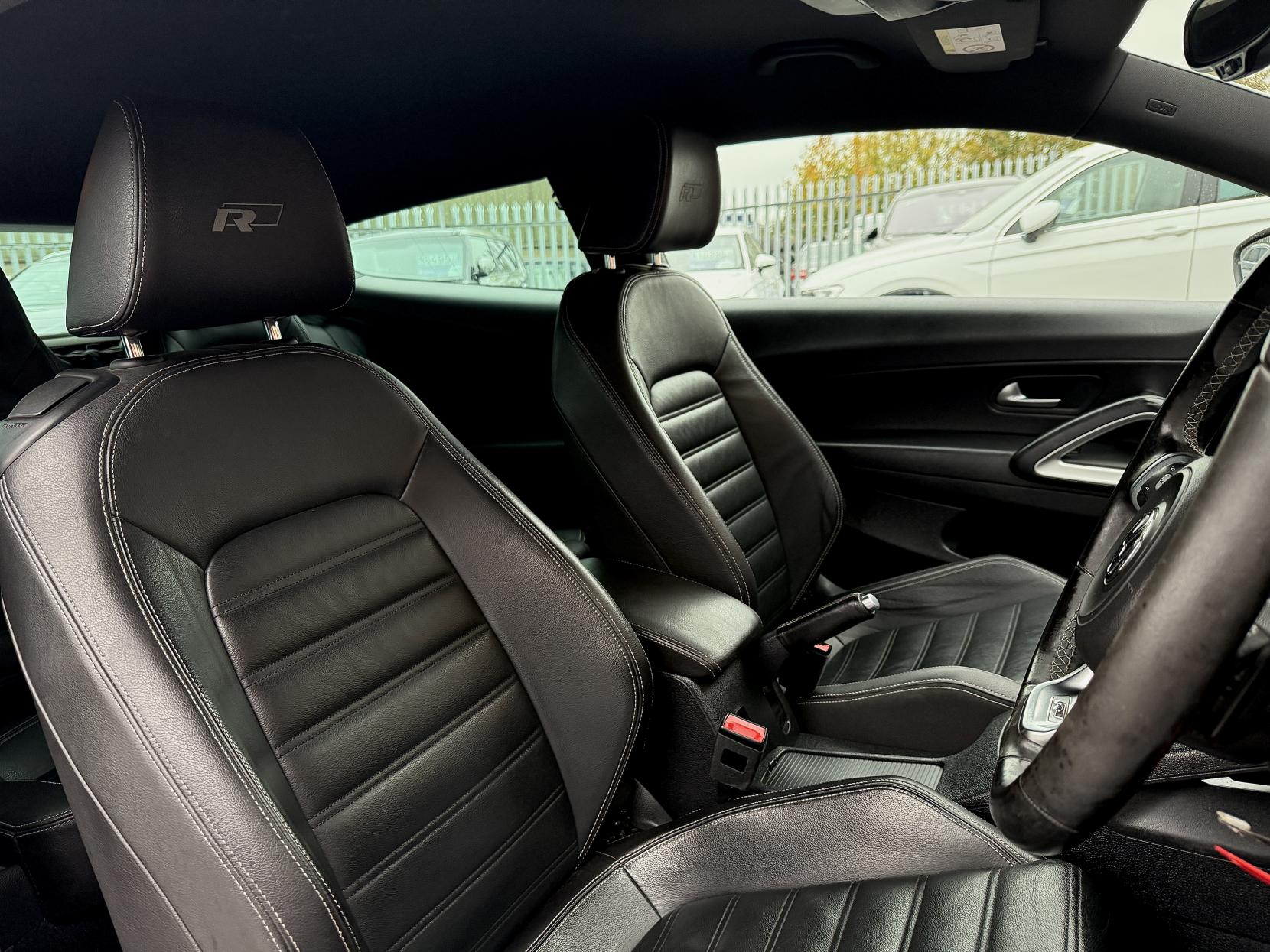 Volkswagen Scirocco 2.0 TDI BlueMotion Tech R-Line Hatchback 3dr Diesel DSG Euro 6 (s/s) (150 ps)