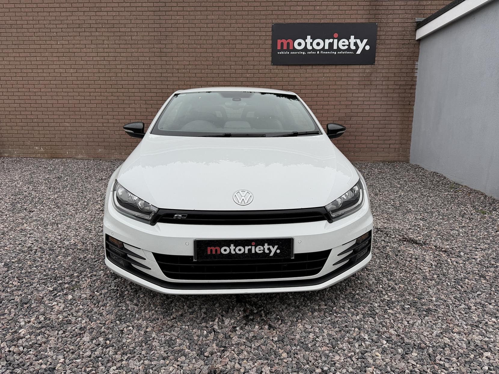 Volkswagen Scirocco 2.0 TDI BlueMotion Tech R-Line Hatchback 3dr Diesel DSG Euro 6 (s/s) (150 ps)