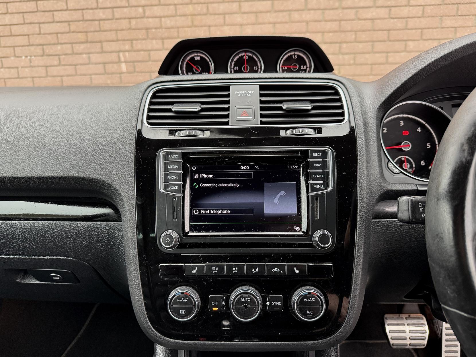 Volkswagen Scirocco 2.0 TDI BlueMotion Tech R-Line Hatchback 3dr Diesel DSG Euro 6 (s/s) (150 ps)