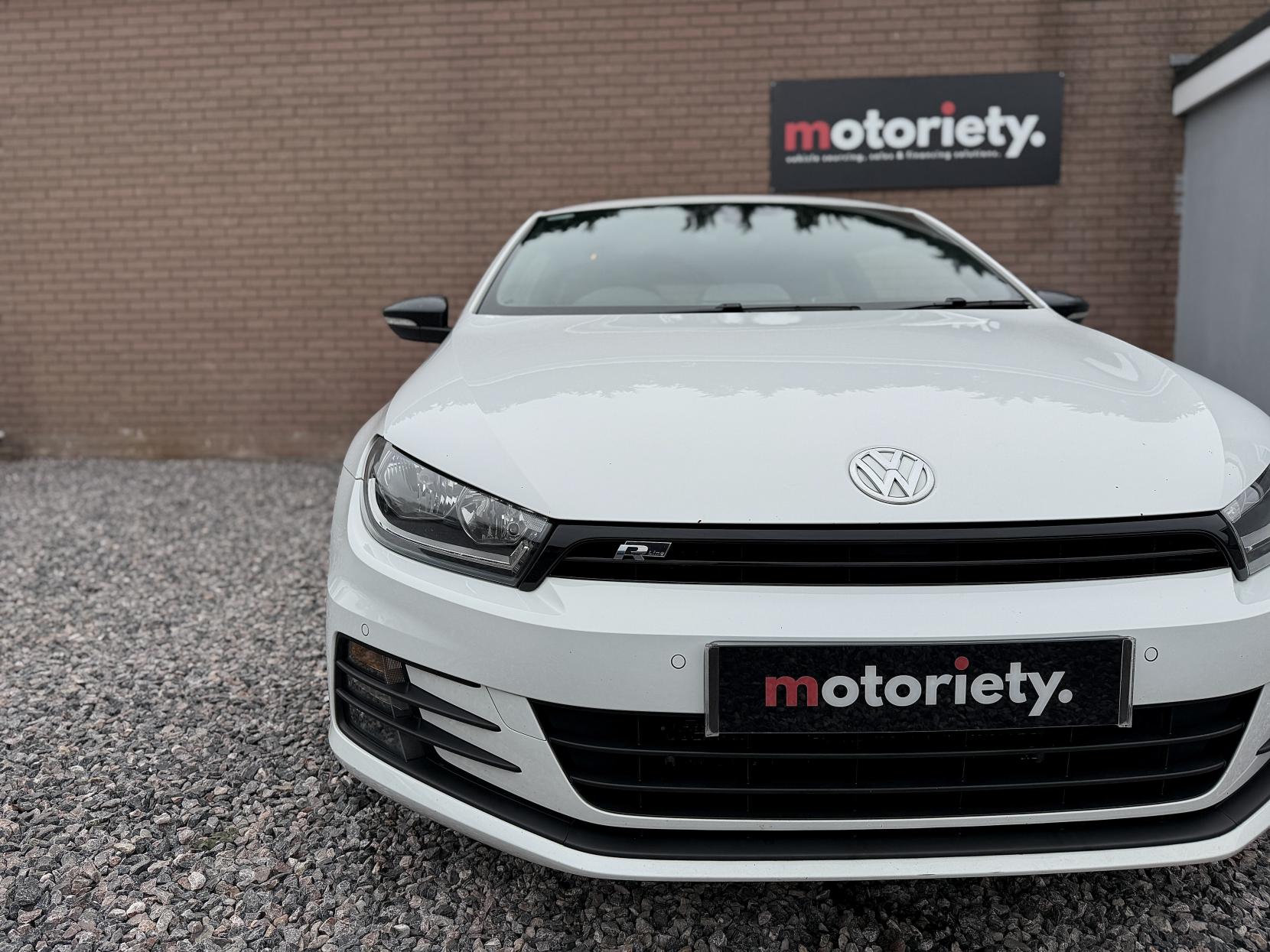 Volkswagen Scirocco 2.0 TDI BlueMotion Tech R-Line Hatchback 3dr Diesel DSG Euro 6 (s/s) (150 ps)