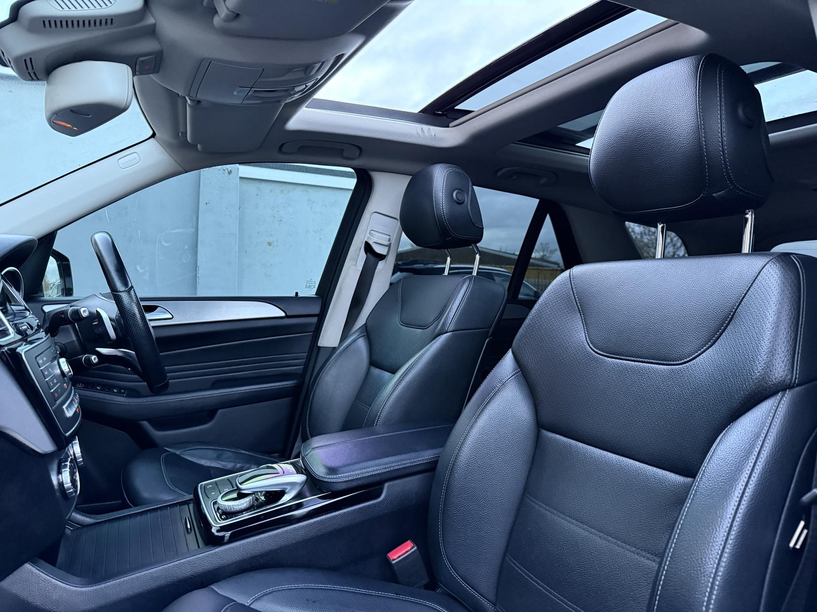 Mercedes-Benz GLE 2.1 GLE250d AMG Line (Premium) SUV 5dr Diesel G-Tronic 4MATIC Euro 6 (s/s) (204 ps)