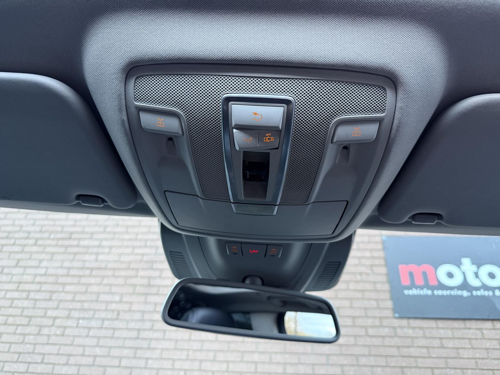 Mercedes-Benz GLE 2.1 GLE250d AMG Line (Premium) SUV 5dr Diesel G-Tronic 4MATIC Euro 6 (s/s) (204 ps)