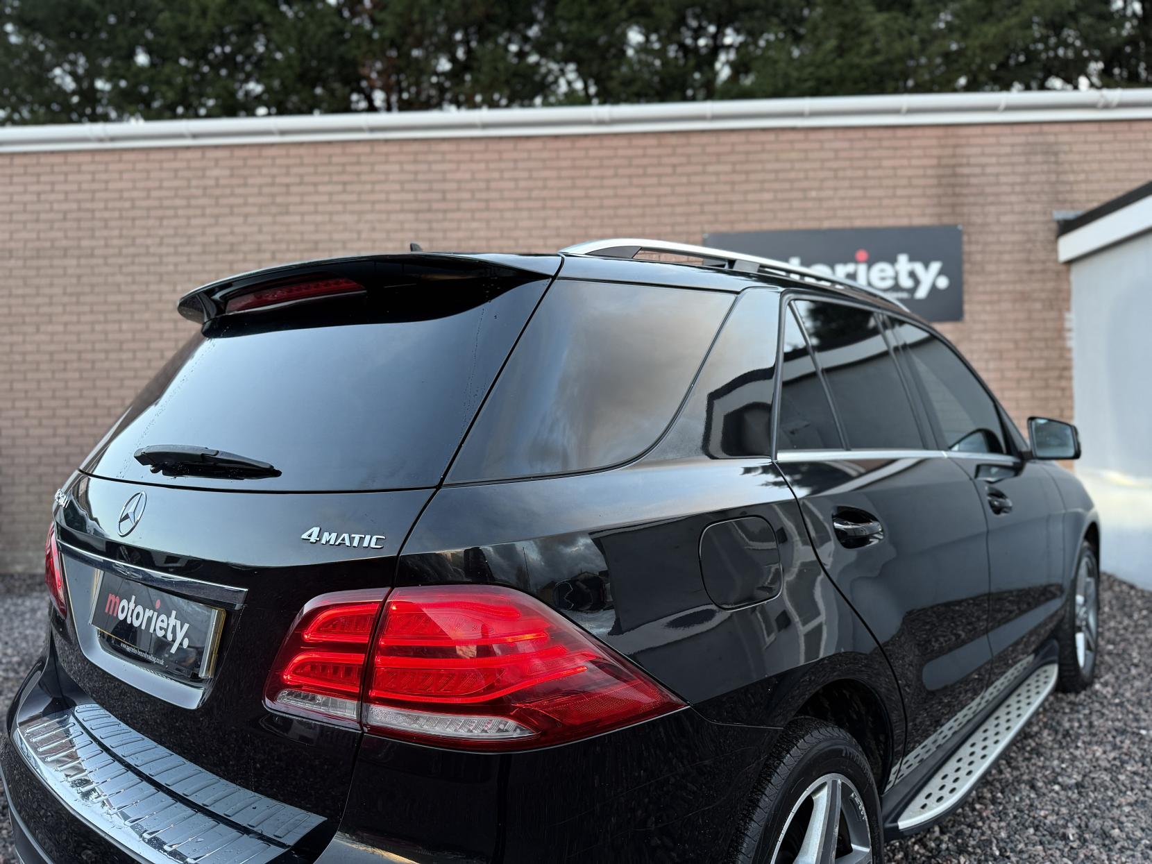 Mercedes-Benz GLE 2.1 GLE250d AMG Line (Premium) SUV 5dr Diesel G-Tronic 4MATIC Euro 6 (s/s) (204 ps)