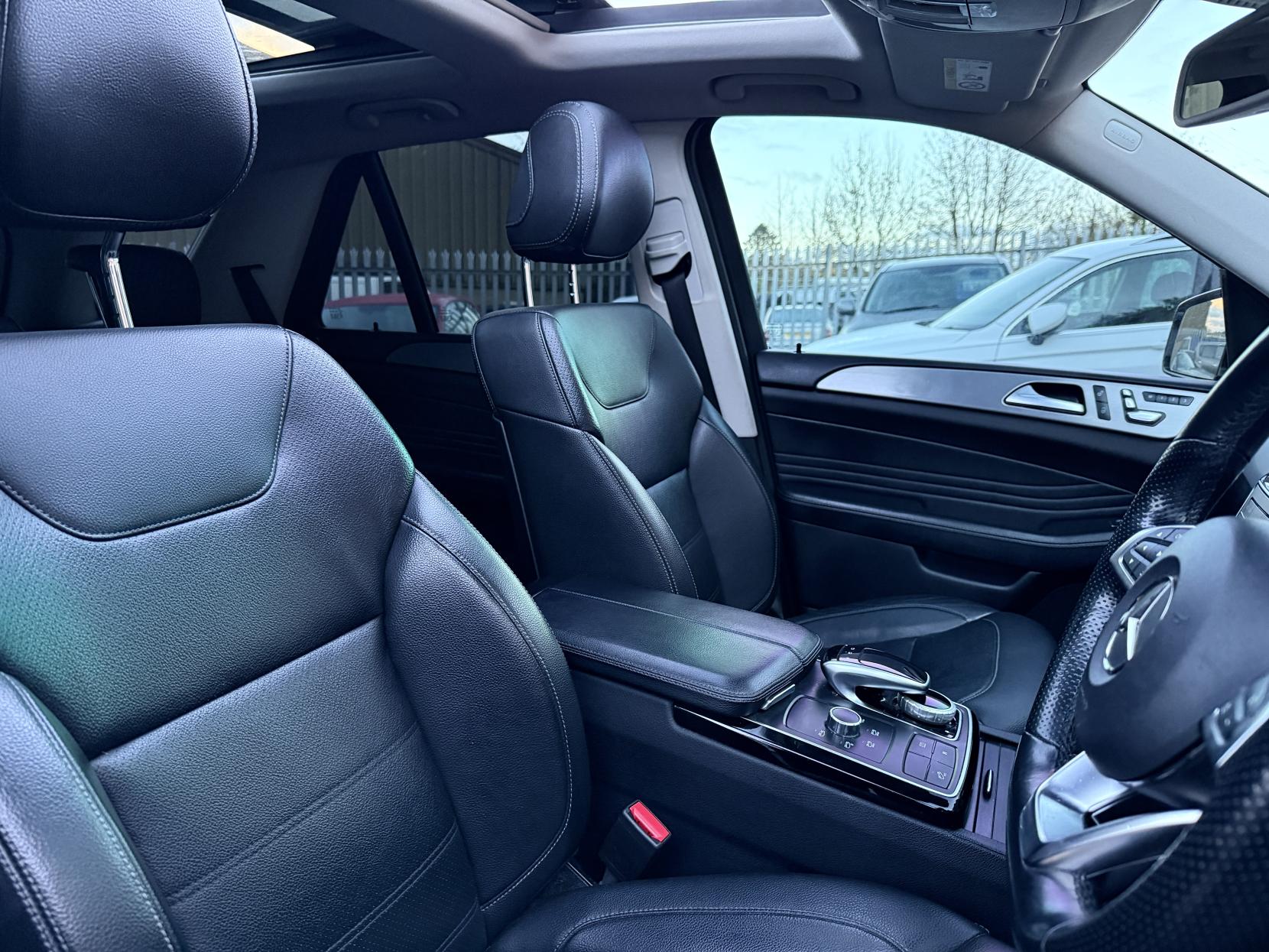 Mercedes-Benz GLE 2.1 GLE250d AMG Line (Premium) SUV 5dr Diesel G-Tronic 4MATIC Euro 6 (s/s) (204 ps)