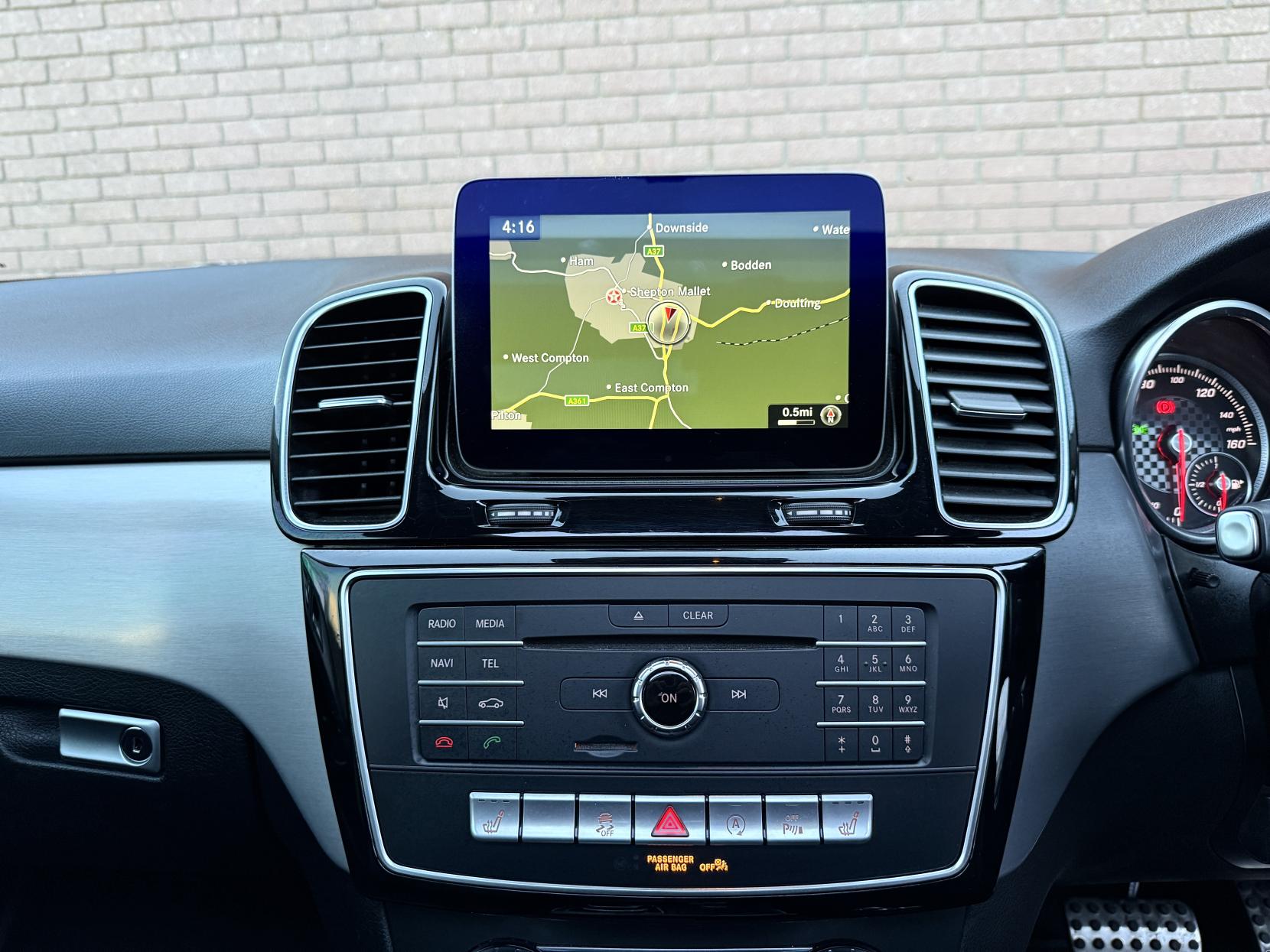 Mercedes-Benz GLE 2.1 GLE250d AMG Line (Premium) SUV 5dr Diesel G-Tronic 4MATIC Euro 6 (s/s) (204 ps)