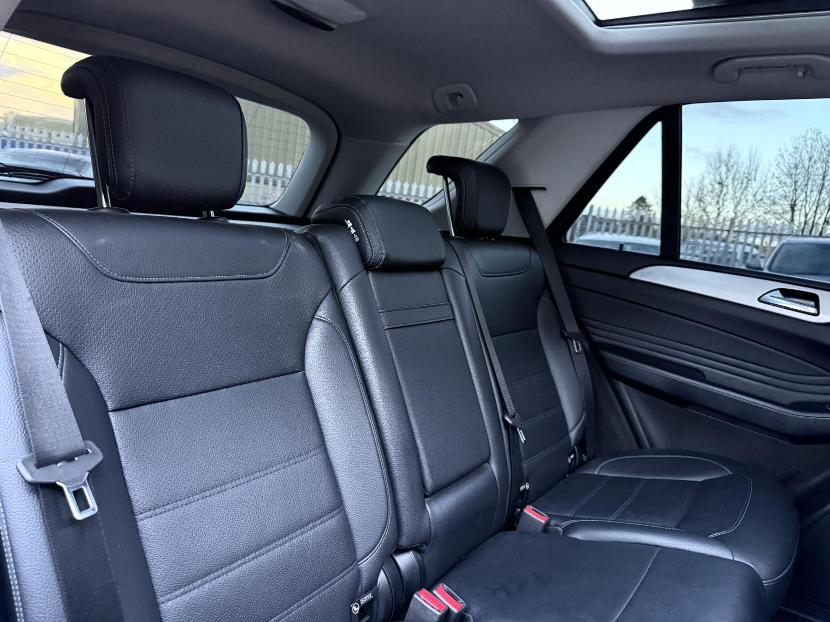 Mercedes-Benz GLE 2.1 GLE250d AMG Line (Premium) SUV 5dr Diesel G-Tronic 4MATIC Euro 6 (s/s) (204 ps)