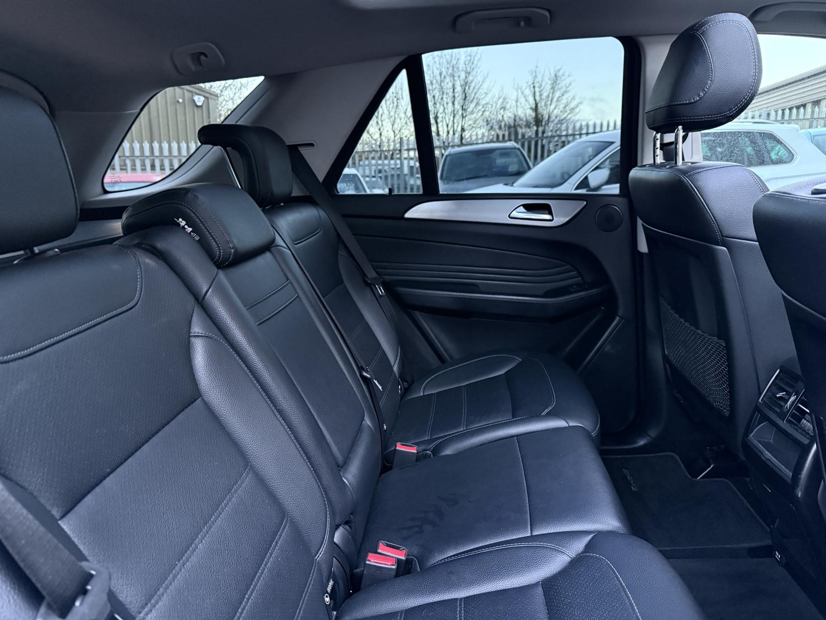 Mercedes-Benz GLE 2.1 GLE250d AMG Line (Premium) SUV 5dr Diesel G-Tronic 4MATIC Euro 6 (s/s) (204 ps)