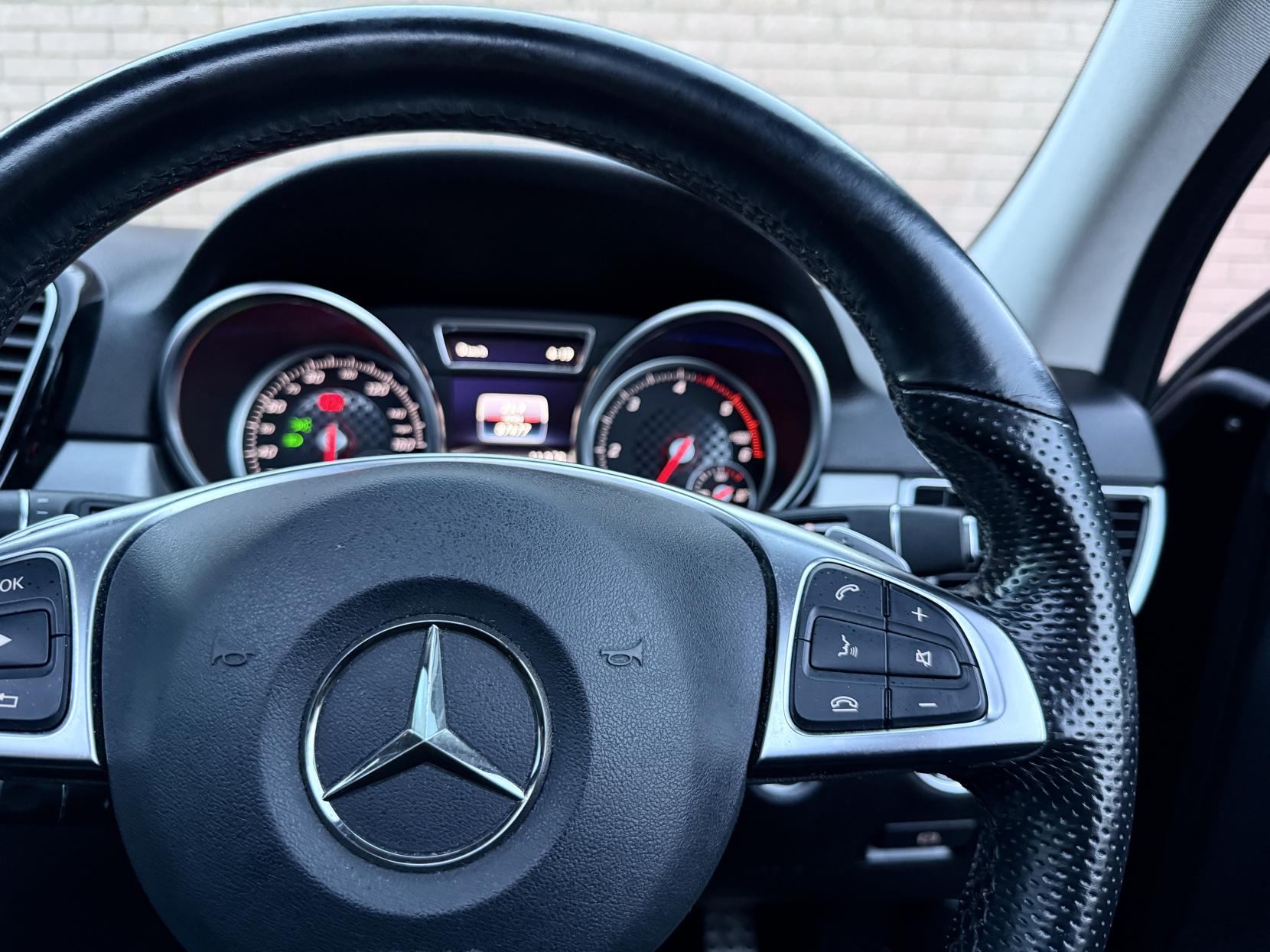 Mercedes-Benz GLE 2.1 GLE250d AMG Line (Premium) SUV 5dr Diesel G-Tronic 4MATIC Euro 6 (s/s) (204 ps)