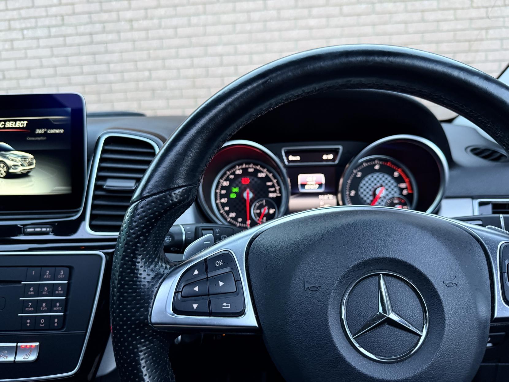 Mercedes-Benz GLE 2.1 GLE250d AMG Line (Premium) SUV 5dr Diesel G-Tronic 4MATIC Euro 6 (s/s) (204 ps)