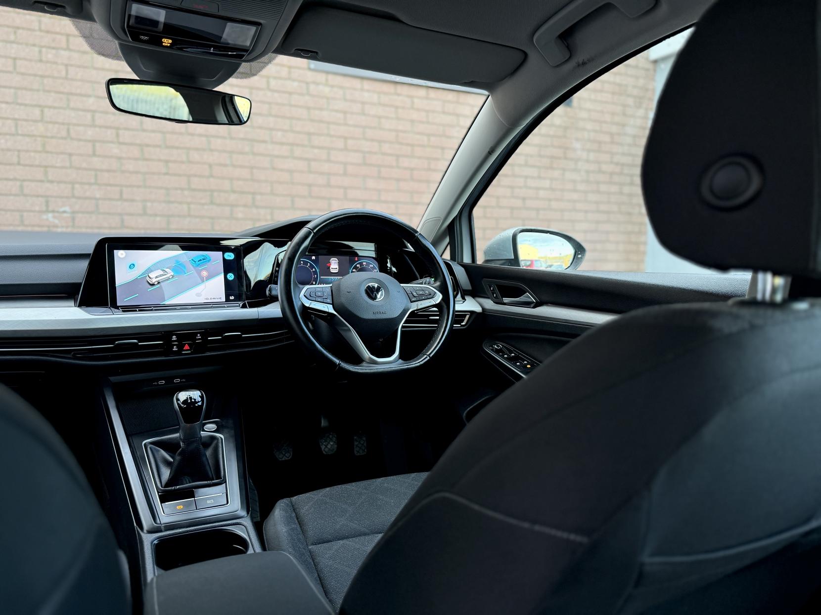 Volkswagen Golf 1.0 TSI Life Hatchback 5dr Petrol Manual Euro 6 (s/s) (110 ps)