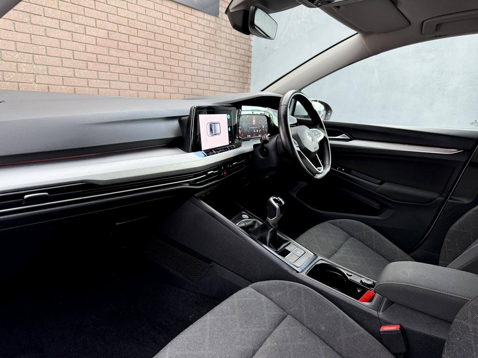 Volkswagen Golf 1.0 TSI Life Hatchback 5dr Petrol Manual Euro 6 (s/s) (110 ps)