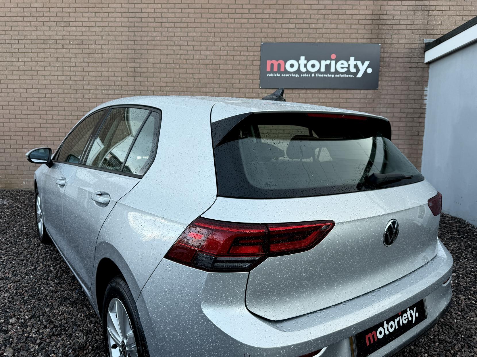 Volkswagen Golf 1.0 TSI Life Hatchback 5dr Petrol Manual Euro 6 (s/s) (110 ps)