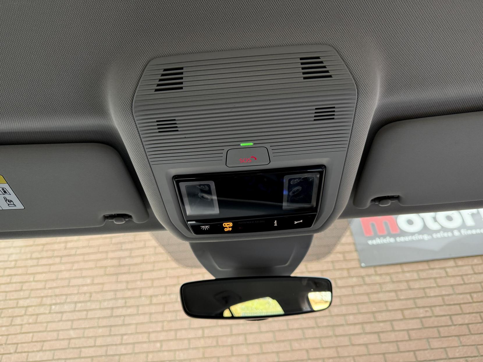 Volkswagen Golf 1.0 TSI Life Hatchback 5dr Petrol Manual Euro 6 (s/s) (110 ps)