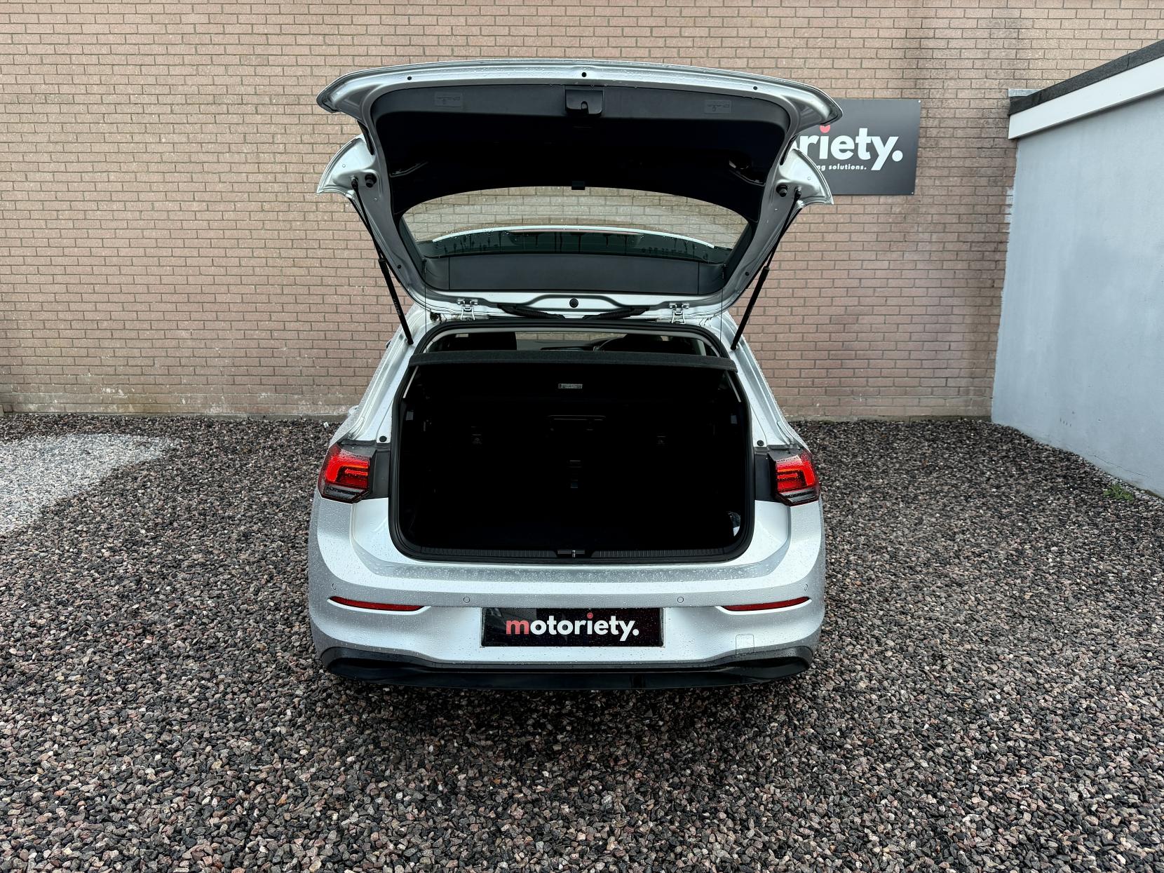 Volkswagen Golf 1.0 TSI Life Hatchback 5dr Petrol Manual Euro 6 (s/s) (110 ps)