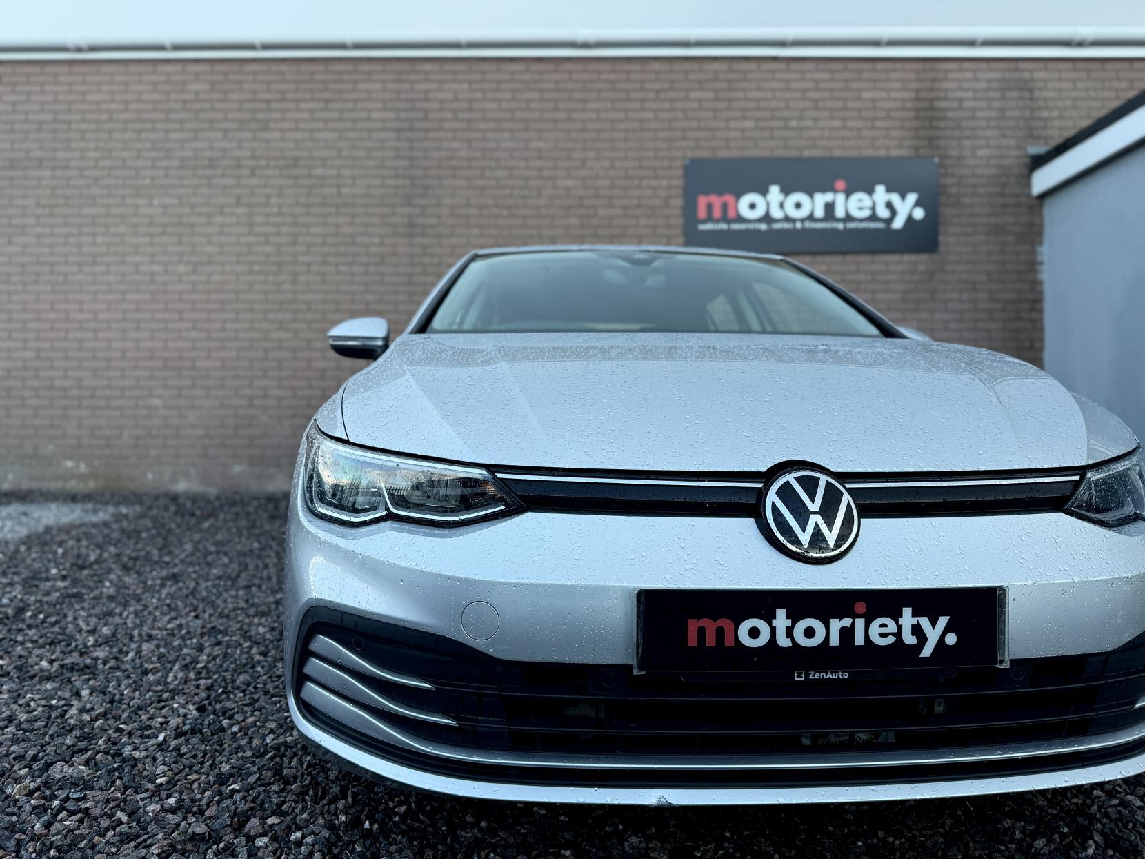 Volkswagen Golf 1.0 TSI Life Hatchback 5dr Petrol Manual Euro 6 (s/s) (110 ps)