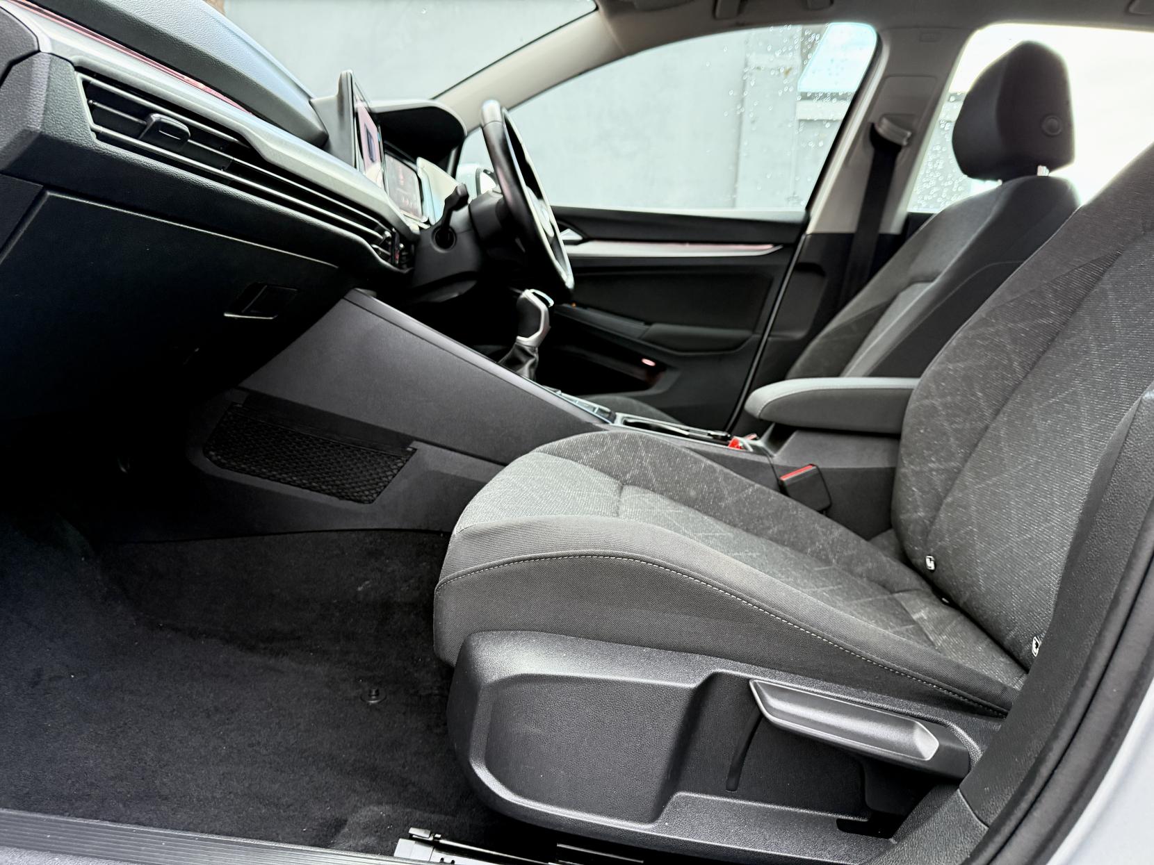 Volkswagen Golf 1.0 TSI Life Hatchback 5dr Petrol Manual Euro 6 (s/s) (110 ps)