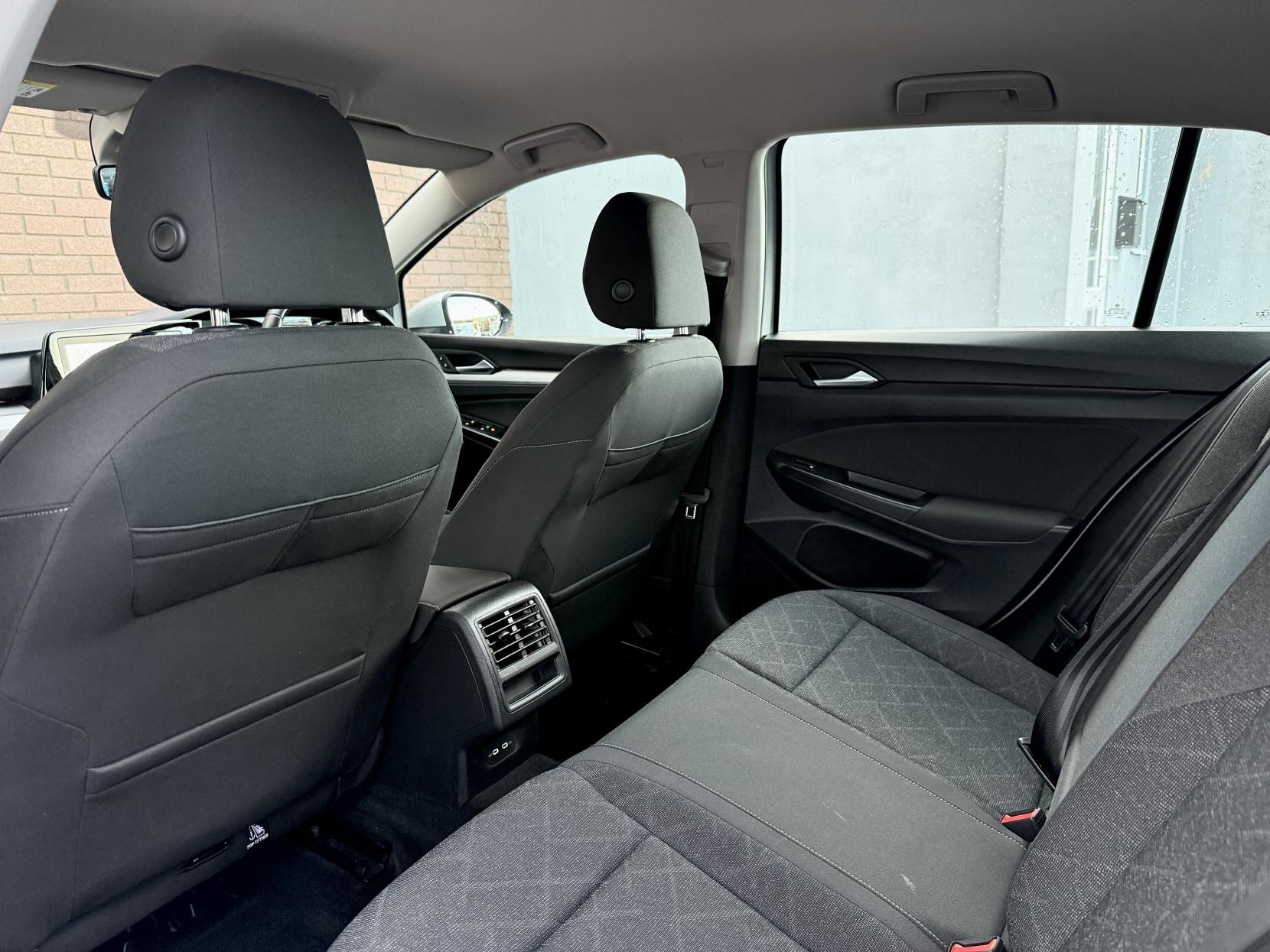 Volkswagen Golf 1.0 TSI Life Hatchback 5dr Petrol Manual Euro 6 (s/s) (110 ps)