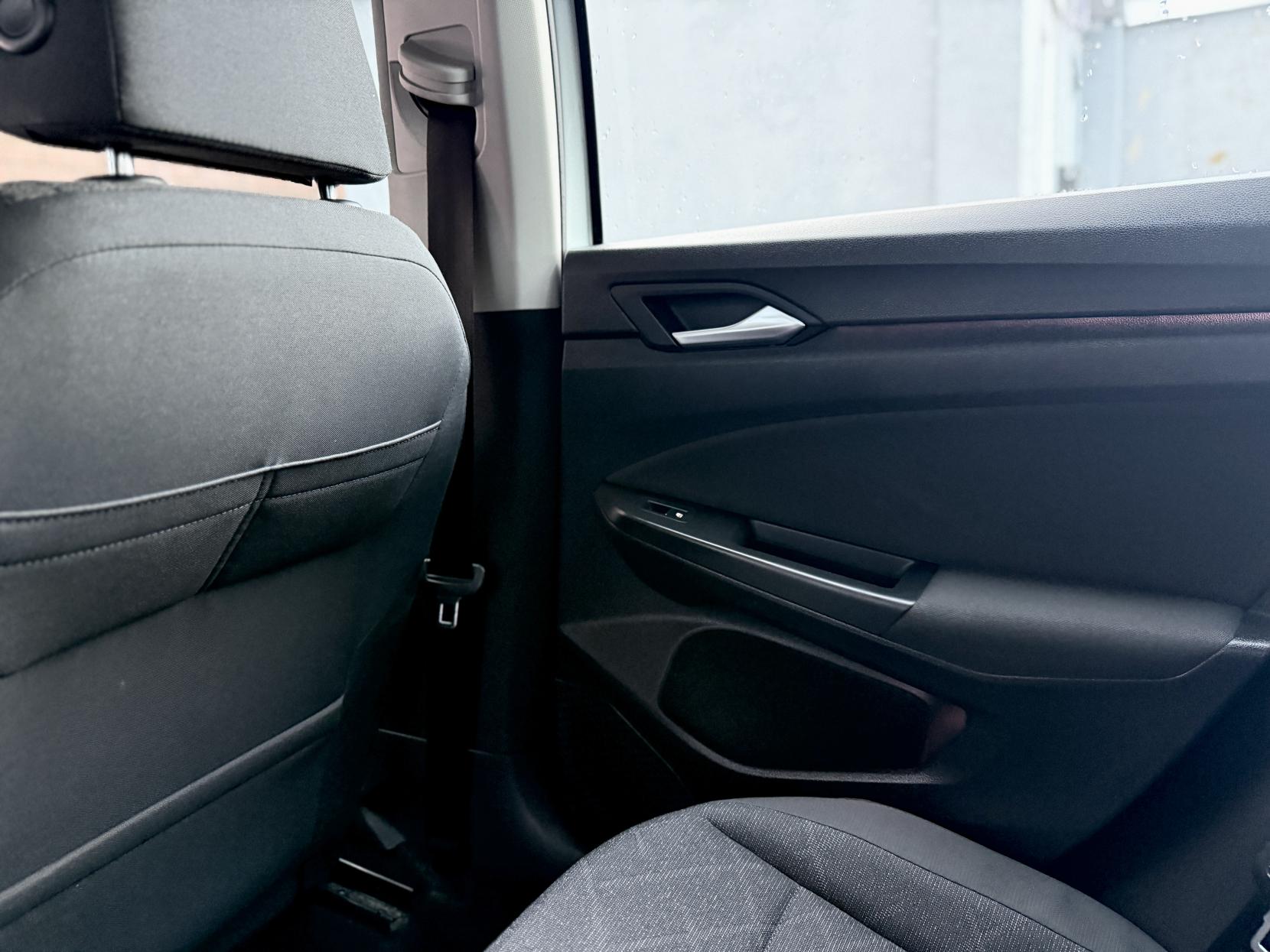 Volkswagen Golf 1.0 TSI Life Hatchback 5dr Petrol Manual Euro 6 (s/s) (110 ps)